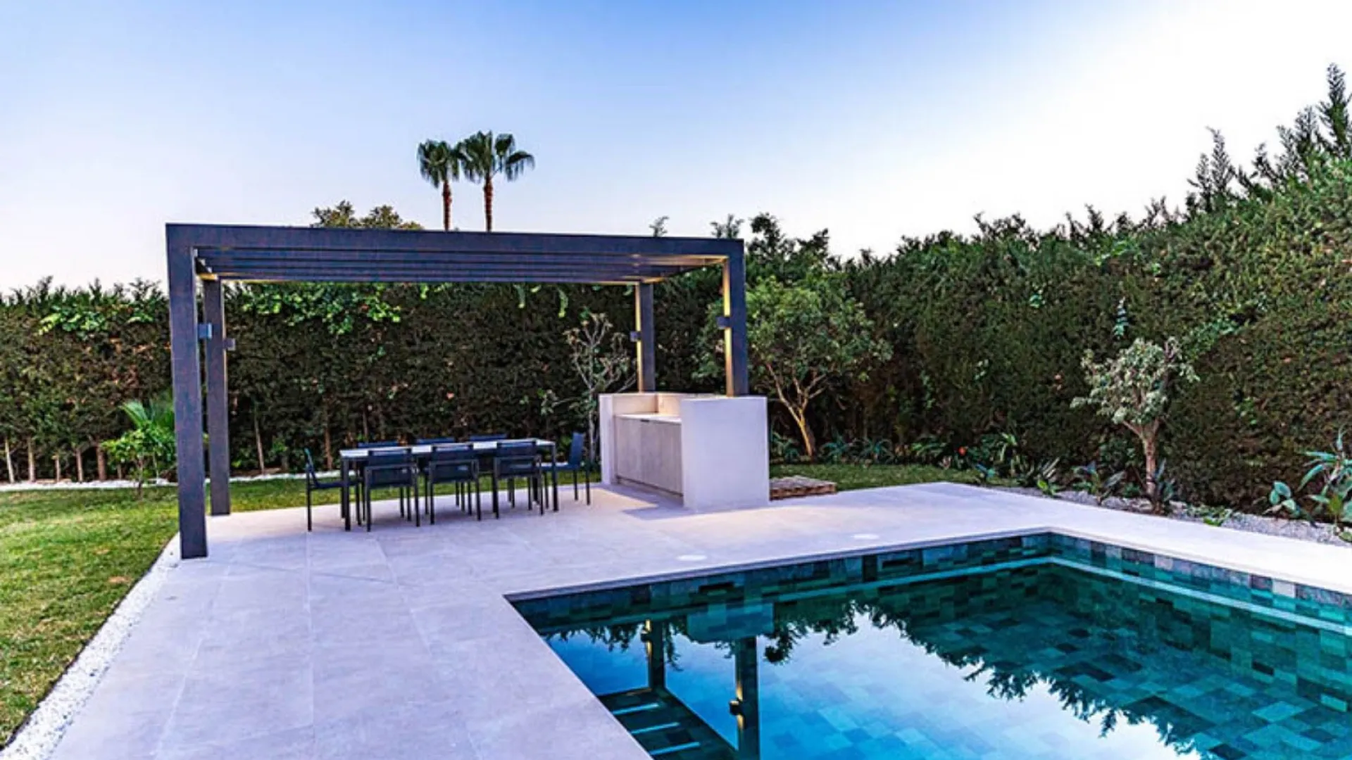 Villa en venta en Nagüeles con 5 dormitorios