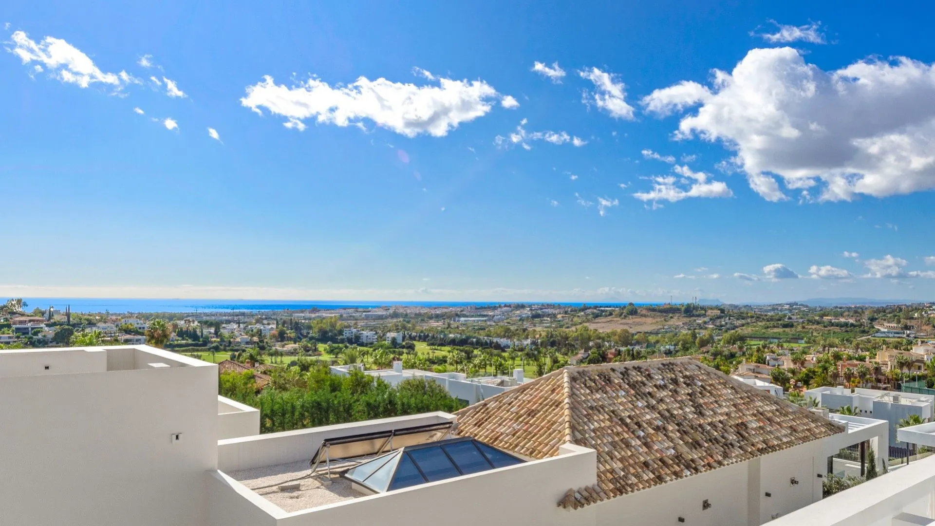For sale Nueva Andalucia 4 bedrooms house