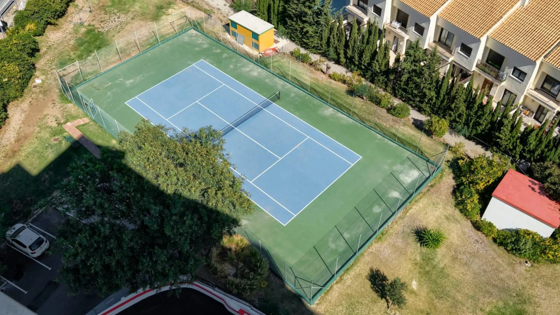 Penthouse for sale in Bahía de Estepona with 3 bedrooms