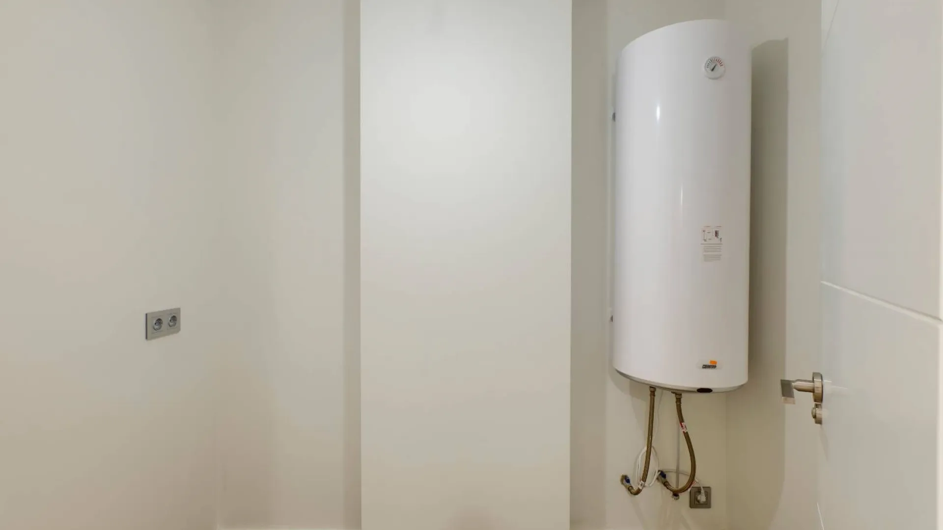 Penthouse for sale in Bahía de Estepona with 3 bedrooms