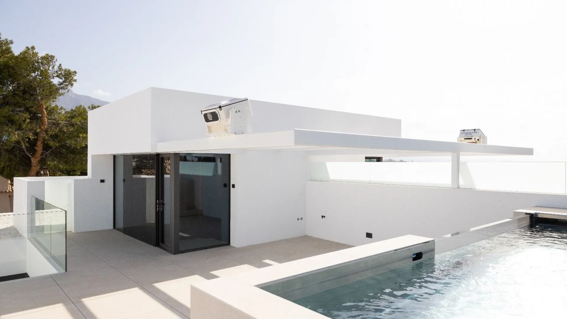 Pareado de 4 dormitorios en venta en Marbella - Puerto Banus