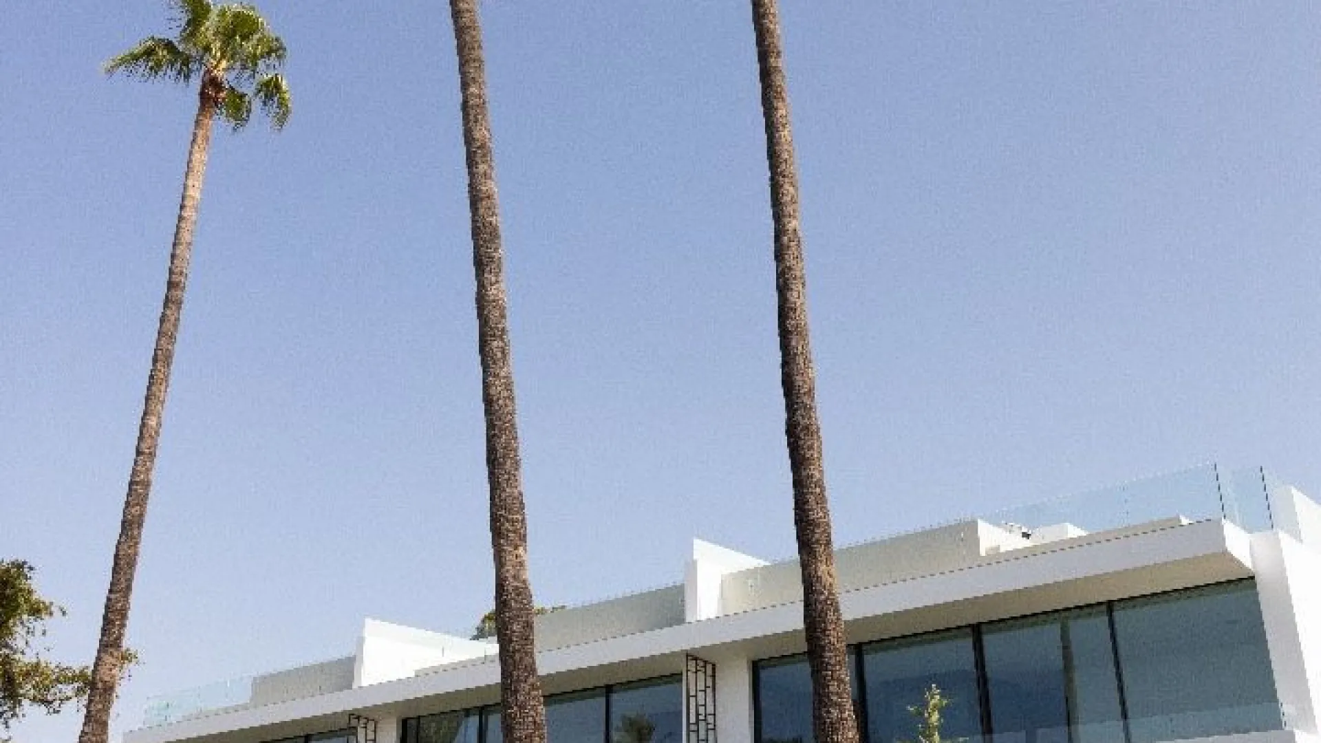 Pareado de 4 dormitorios en venta en Marbella - Puerto Banus