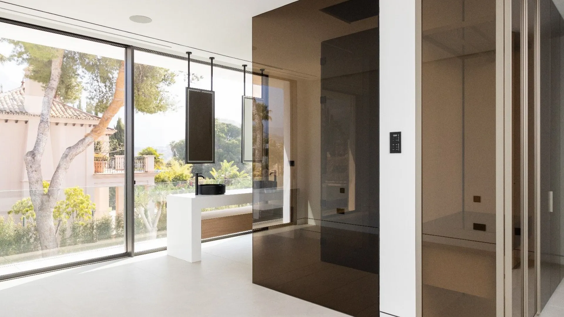 Pareado de 4 dormitorios en venta en Marbella - Puerto Banus