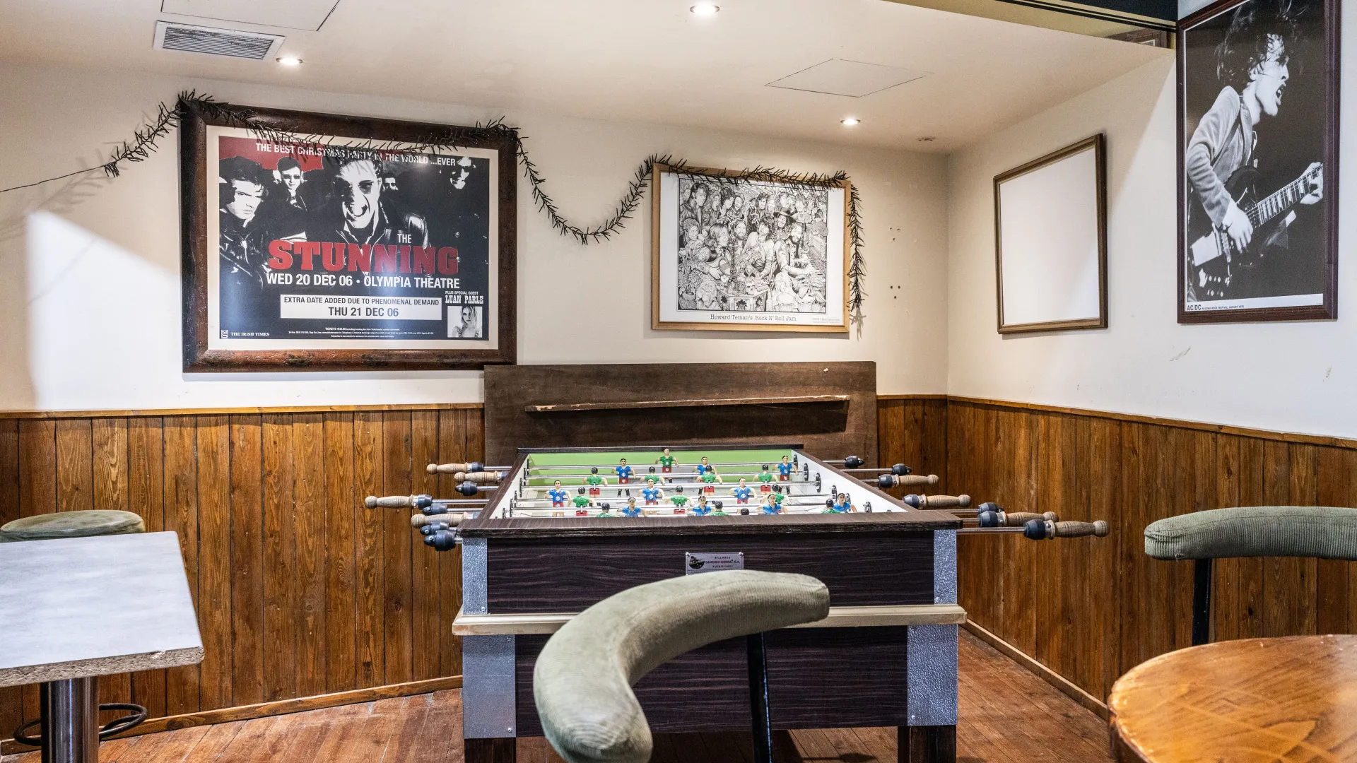 For sale commercial premises in Fuengirola Puerto with 3 bedrooms