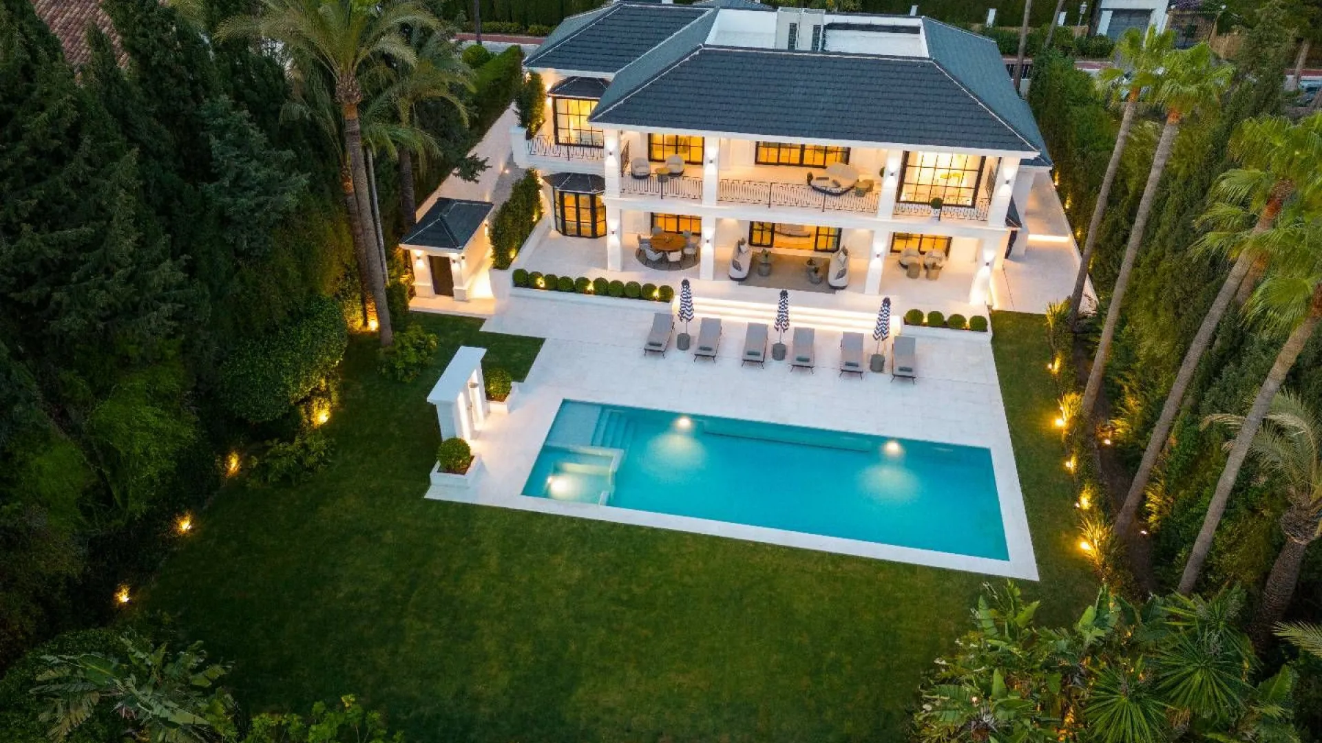 Lomas de Sierra Blanca, villa en venta