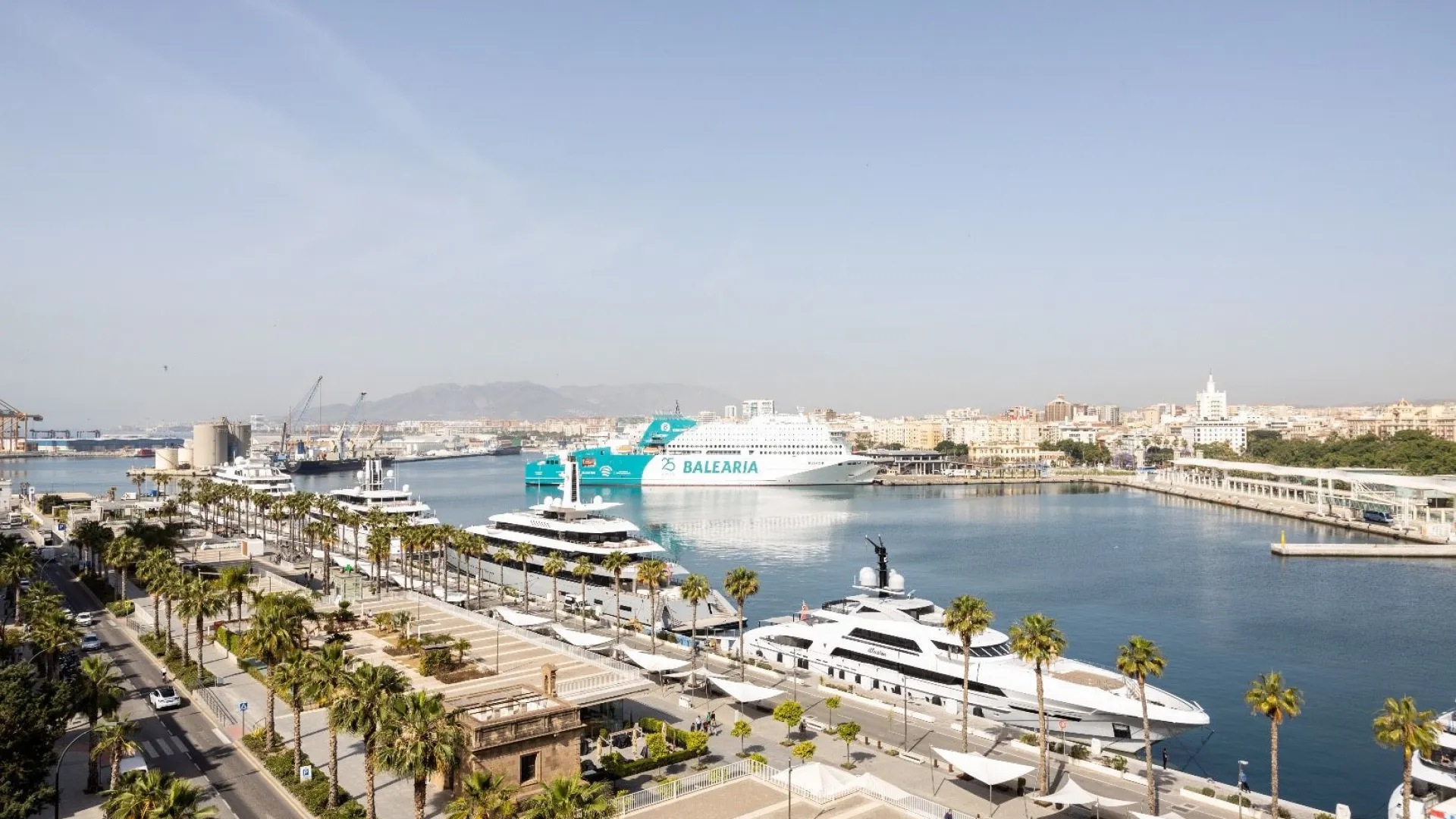 Apartamento en venta en La Malagueta - La Caleta