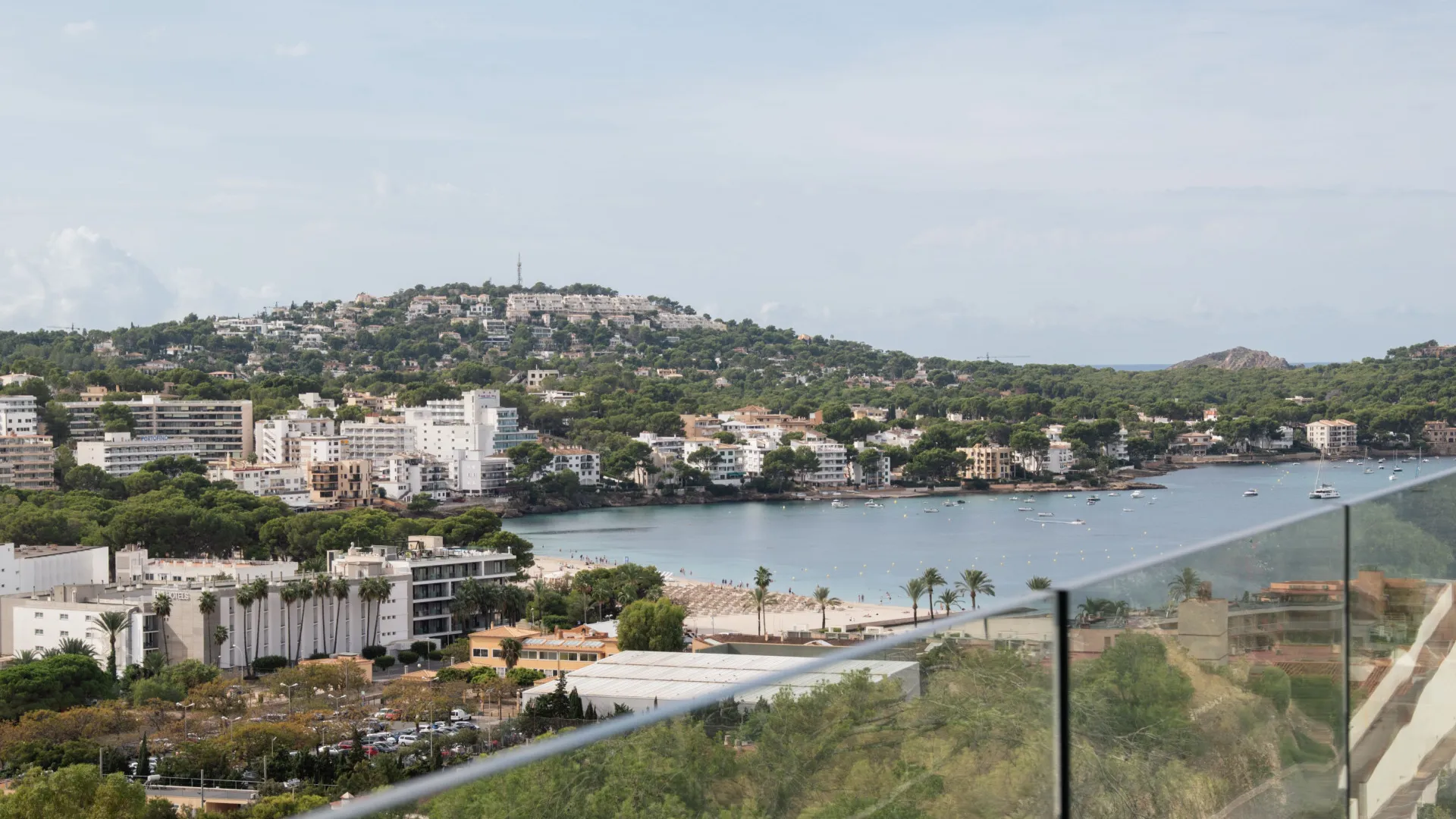 Se vende apartamento con 4 dormitorios en Santa Ponsa