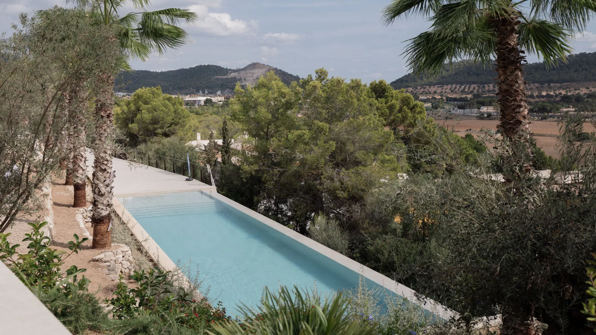 Se vende apartamento con 4 dormitorios en Santa Ponsa