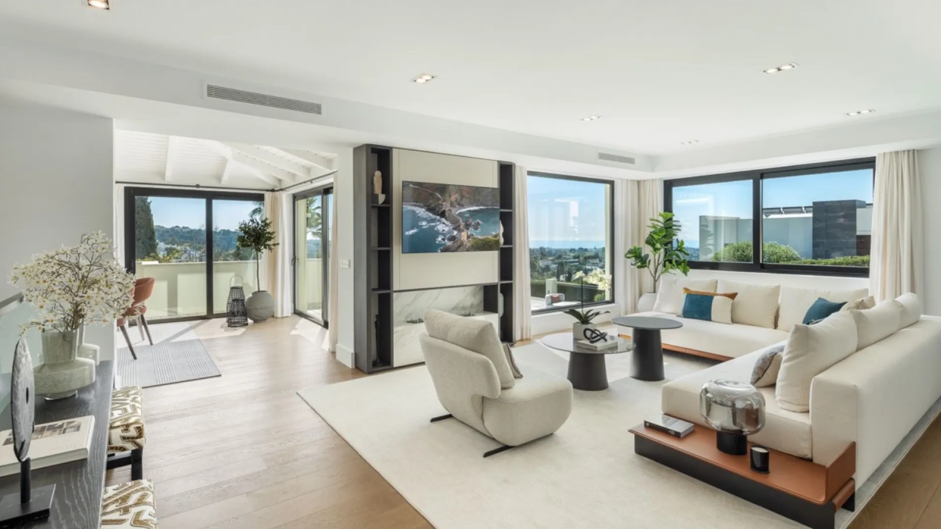 Nueva Andalucia, villa a la venta de 5 dormitorios