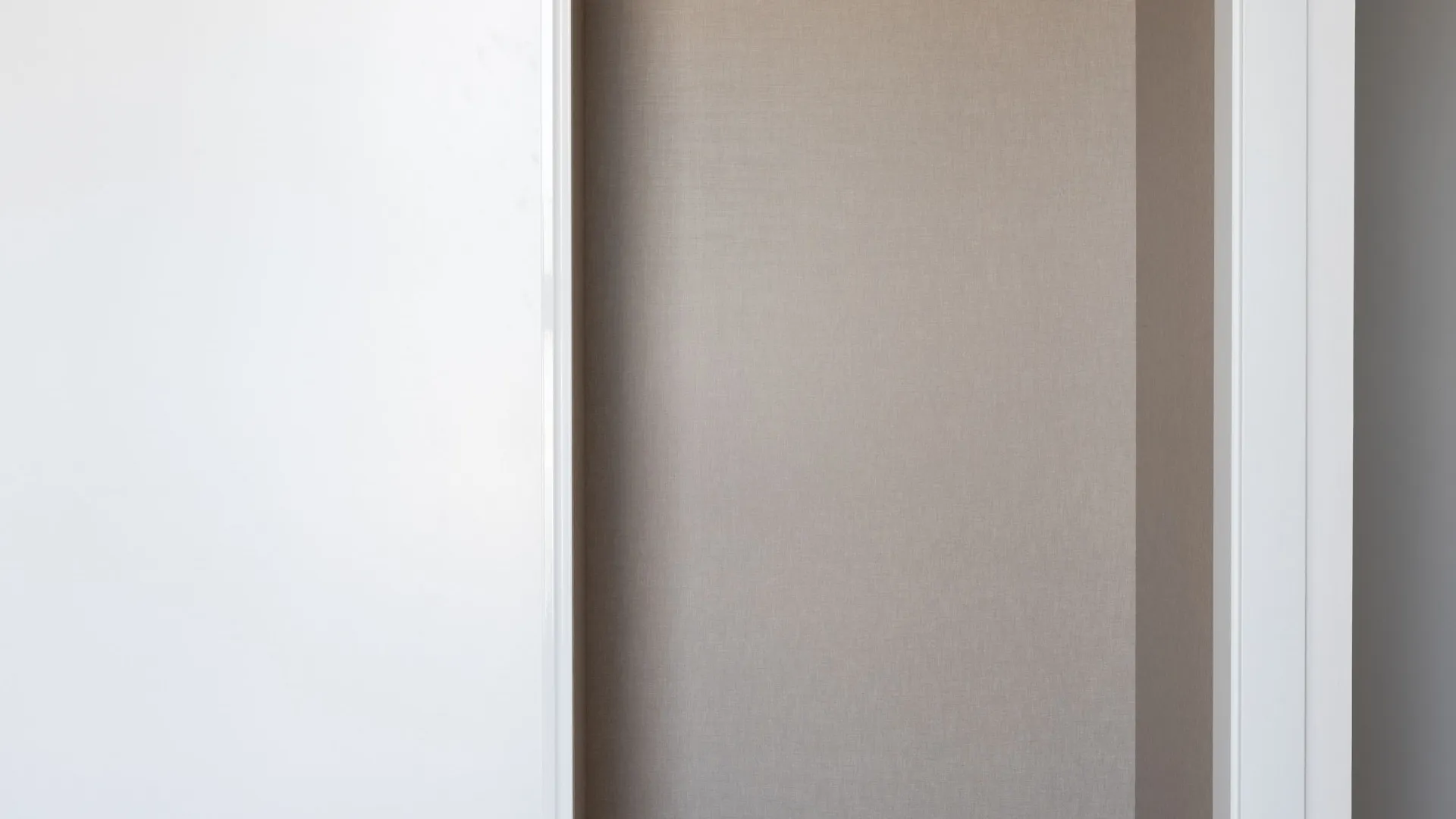 Apartamento de 3 dormitorios a la venta en Malaga