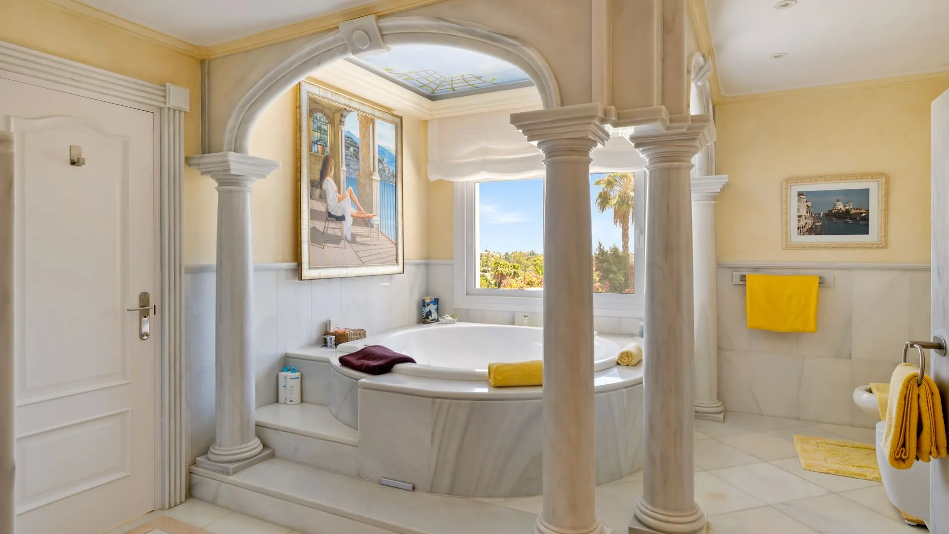 Villa a la venta en Nueva Andalucia