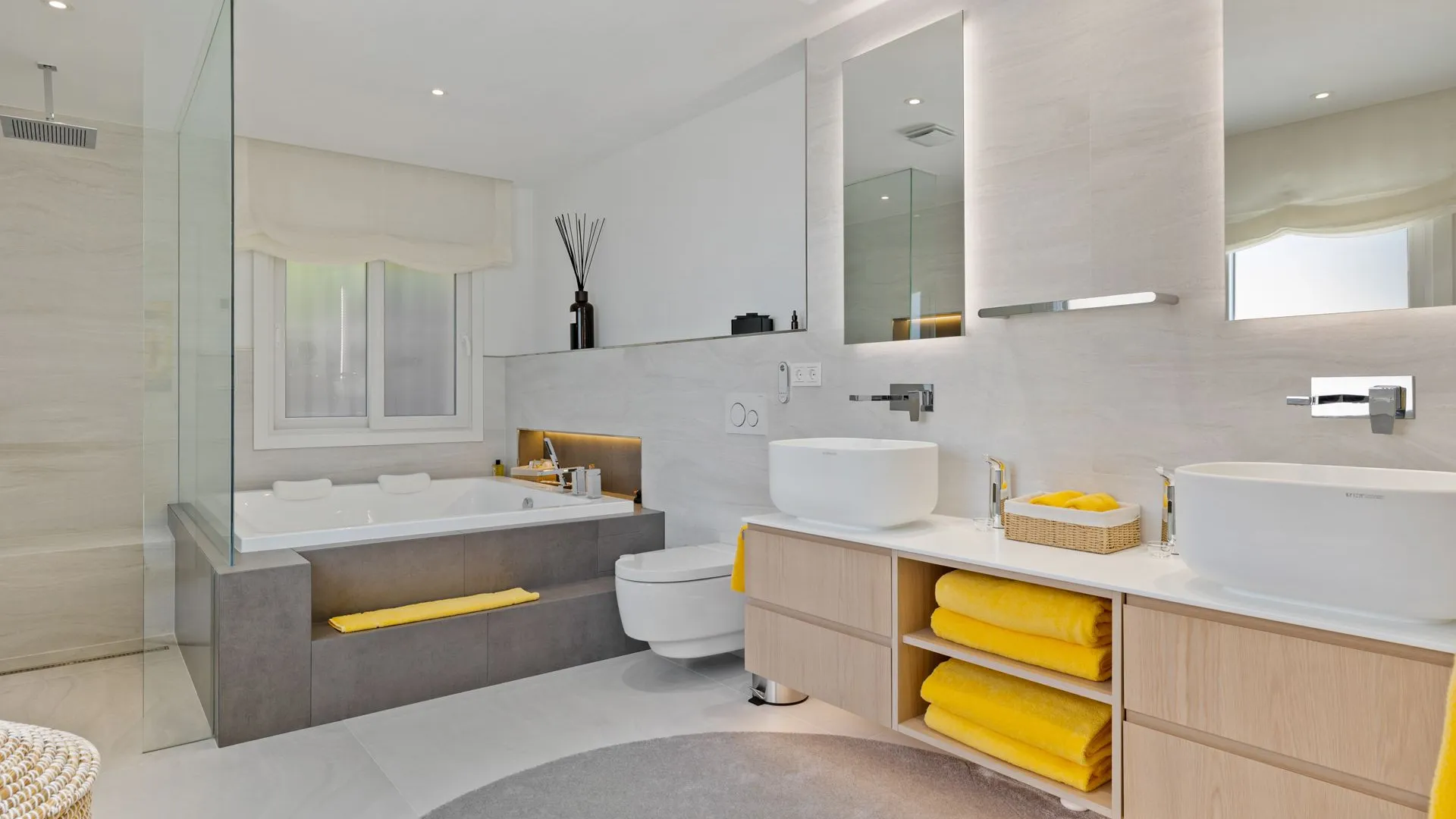 Villa a la venta en Nueva Andalucia