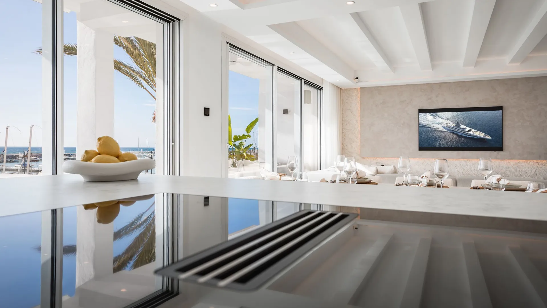 For sale 4 bedrooms duplex penthouse in Marbella - Puerto Banus