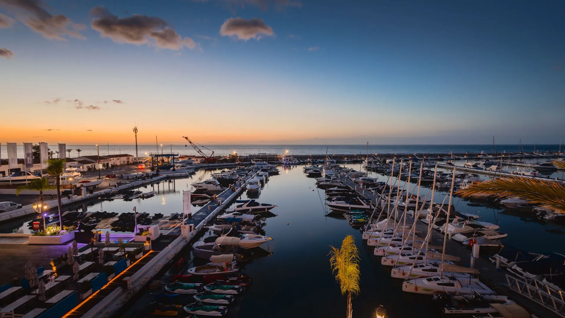 For sale 4 bedrooms duplex penthouse in Marbella - Puerto Banus