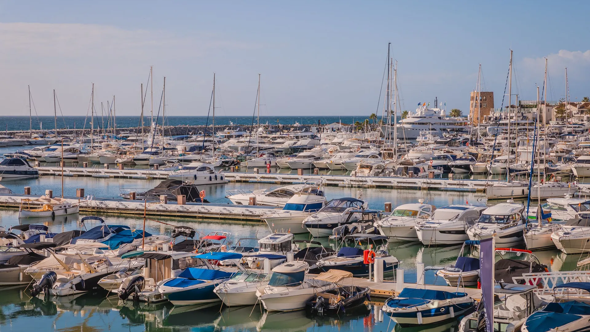 For sale 4 bedrooms duplex penthouse in Marbella - Puerto Banus