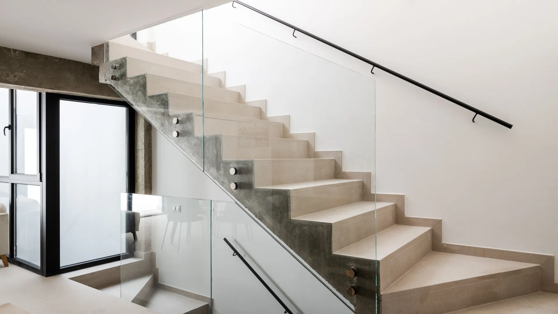 Comprar adosado con 3 dormitorios en Malaga