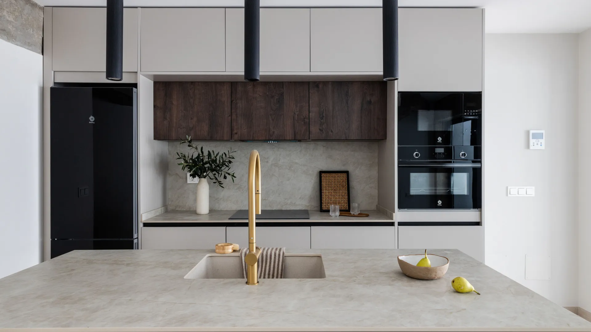 Comprar adosado con 3 dormitorios en Malaga