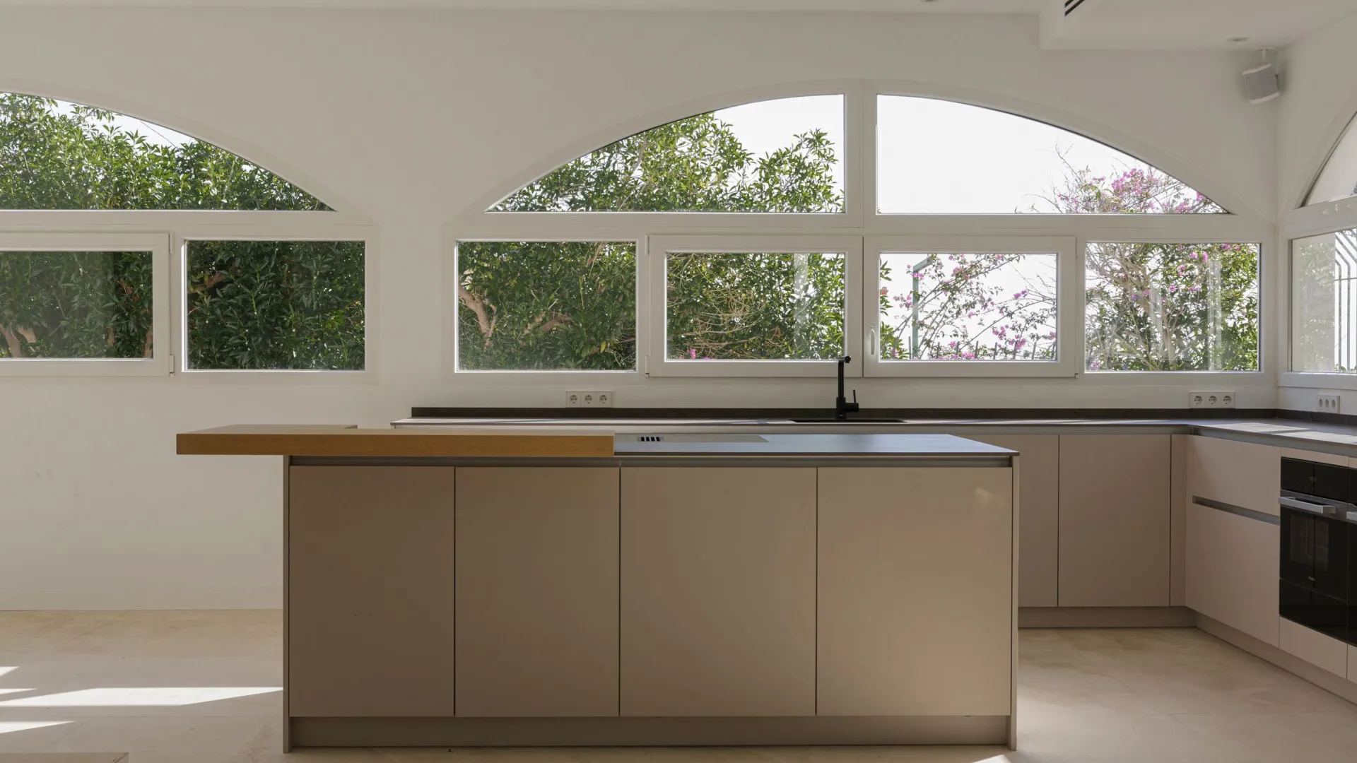 Génova, casa con 3 dormitorios en venta