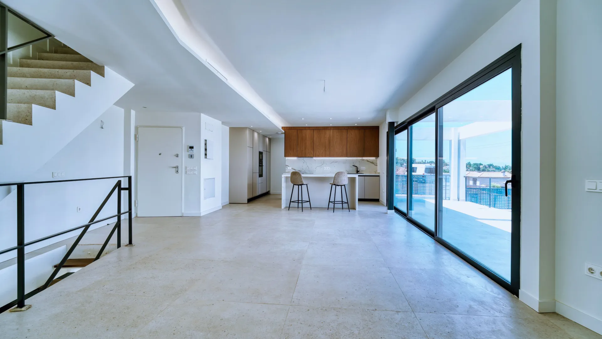 Villa for sale in Pinos de Alhaurín with 4 bedrooms