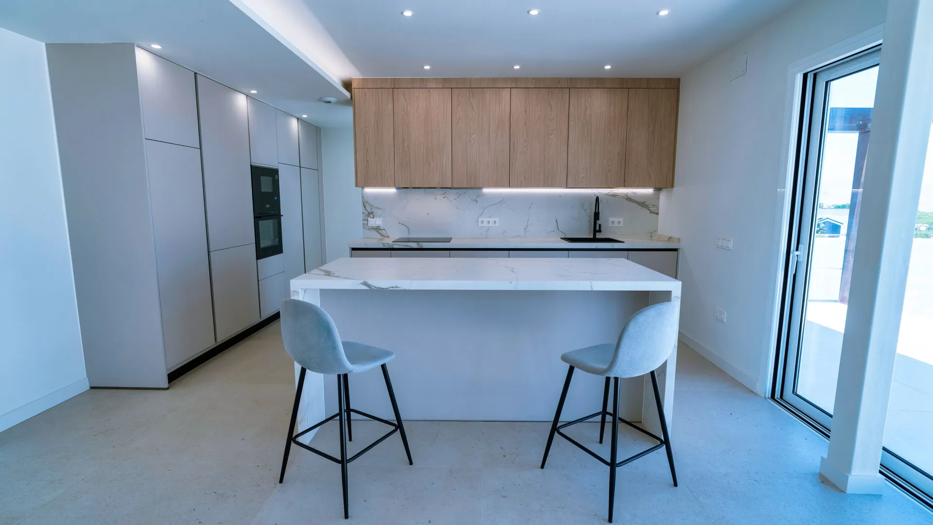 Villa for sale in Pinos de Alhaurín with 4 bedrooms