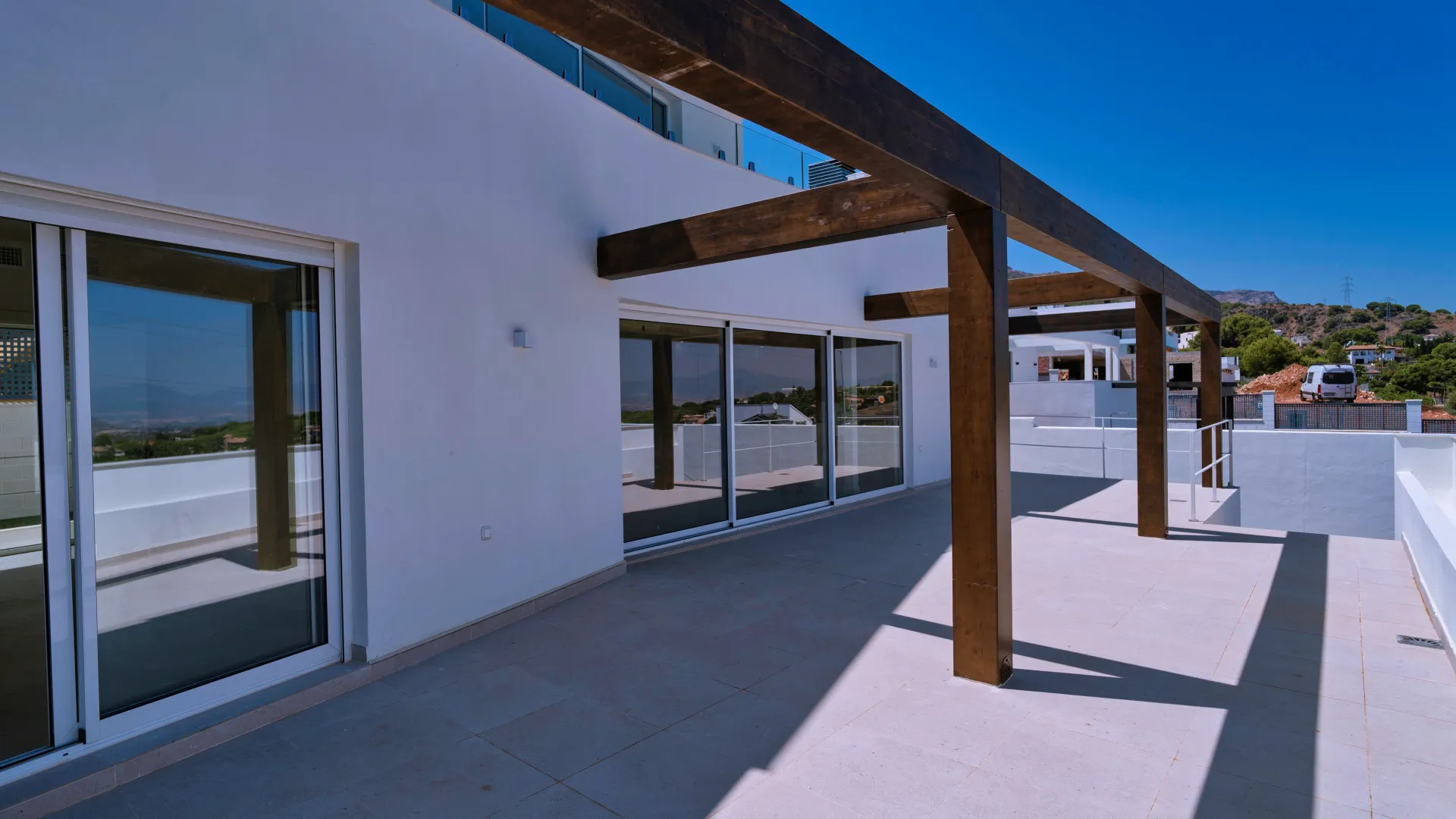 Villa for sale in Pinos de Alhaurín with 4 bedrooms