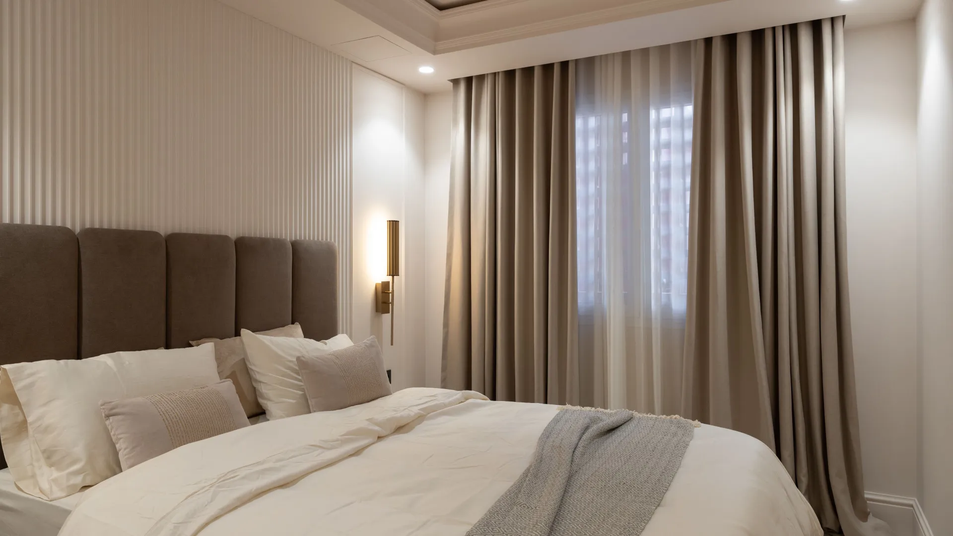 Apartamento planta baja a la venta en Beach Side New Golden Mile de 3 dormitorios