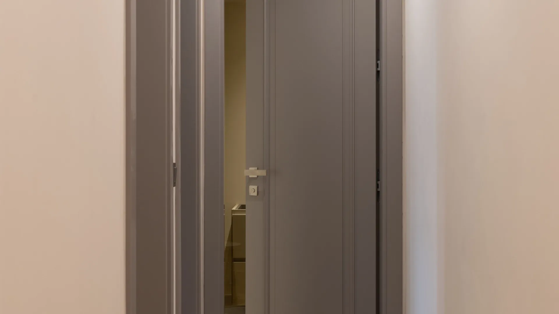 Apartamento planta baja a la venta en Beach Side New Golden Mile de 3 dormitorios