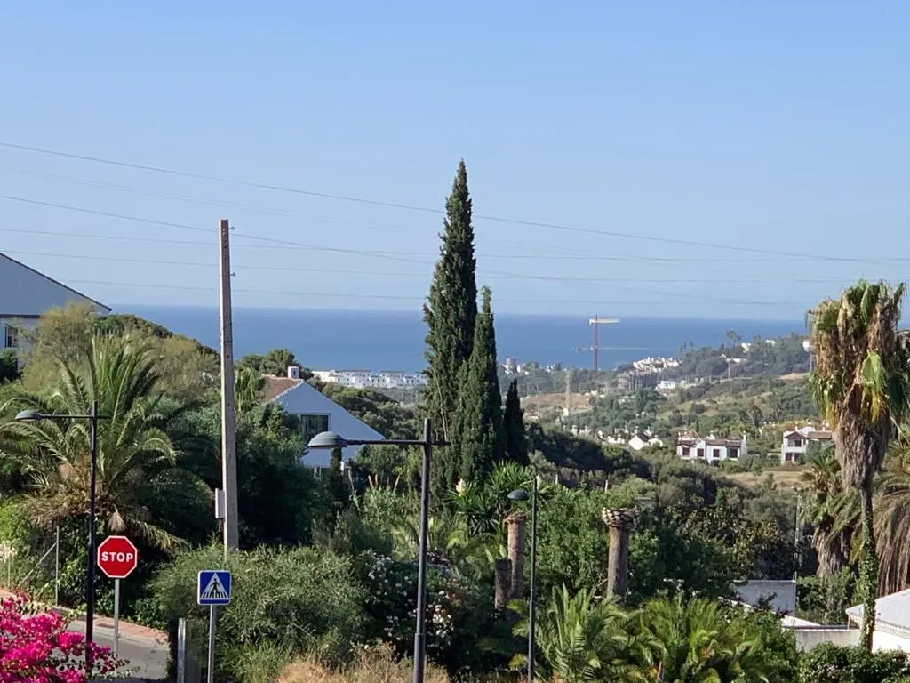 Estepona West 3 bedrooms villa for sale