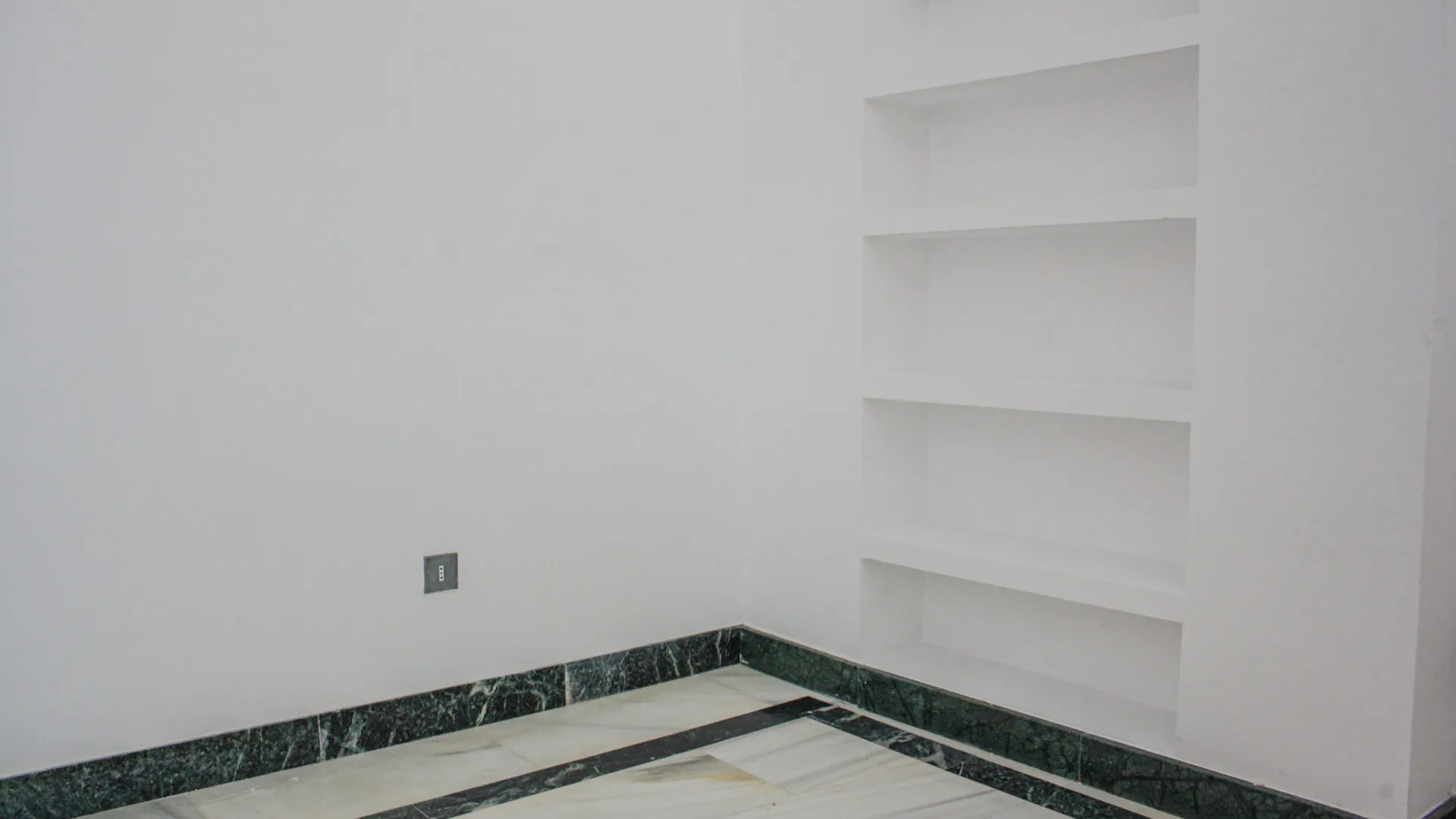 Apartamento en venta en Marbella Centro de 2 dormitorios