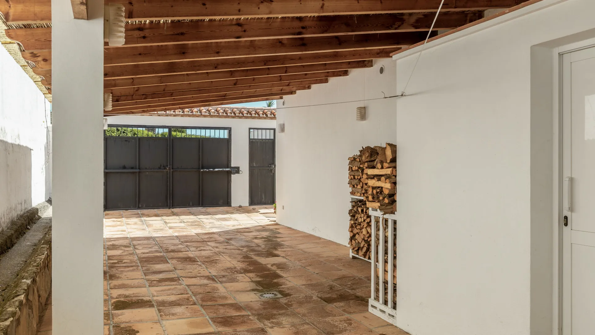 Villa en venta en Estepona