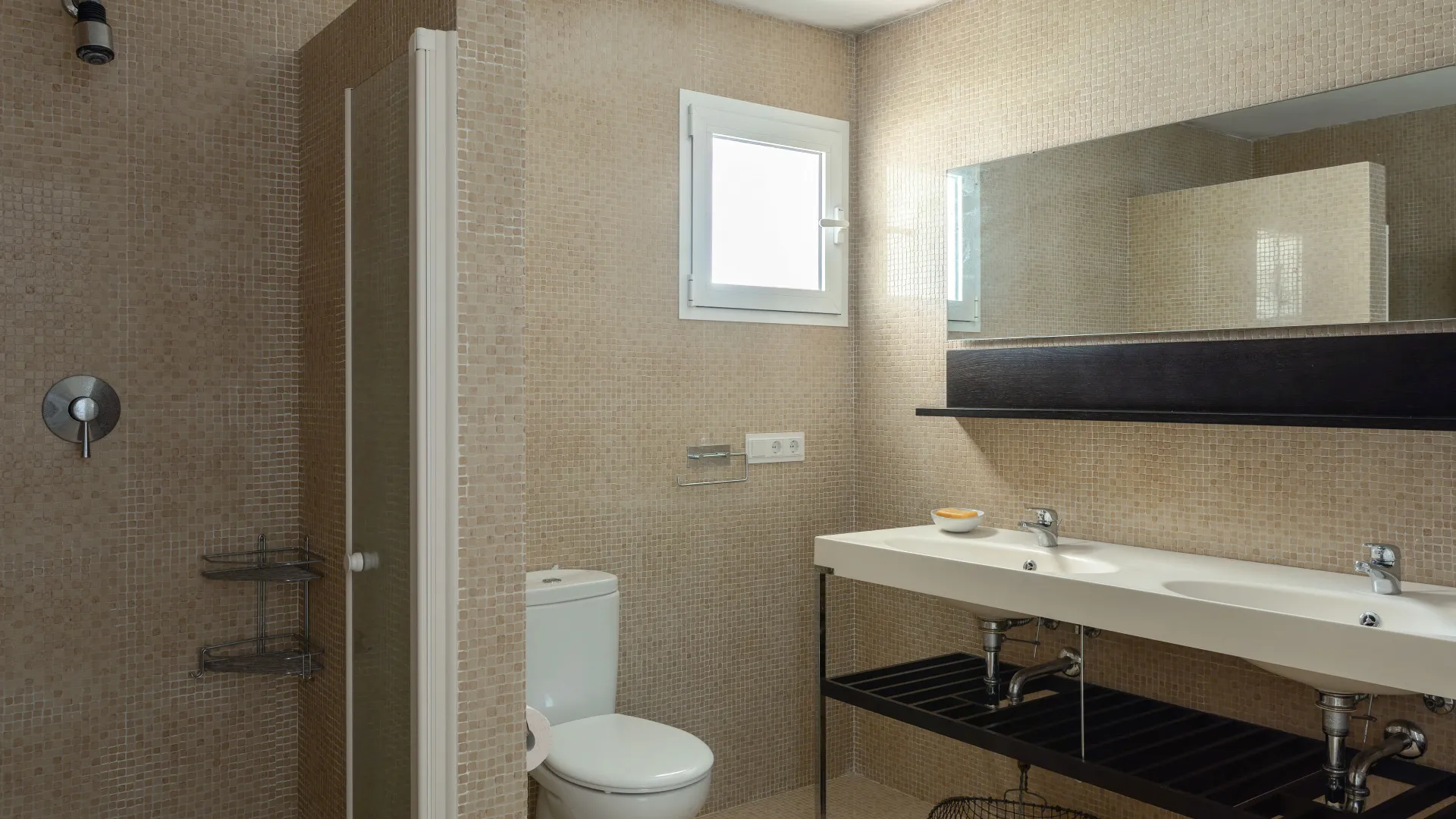 Villa en venta en Estepona