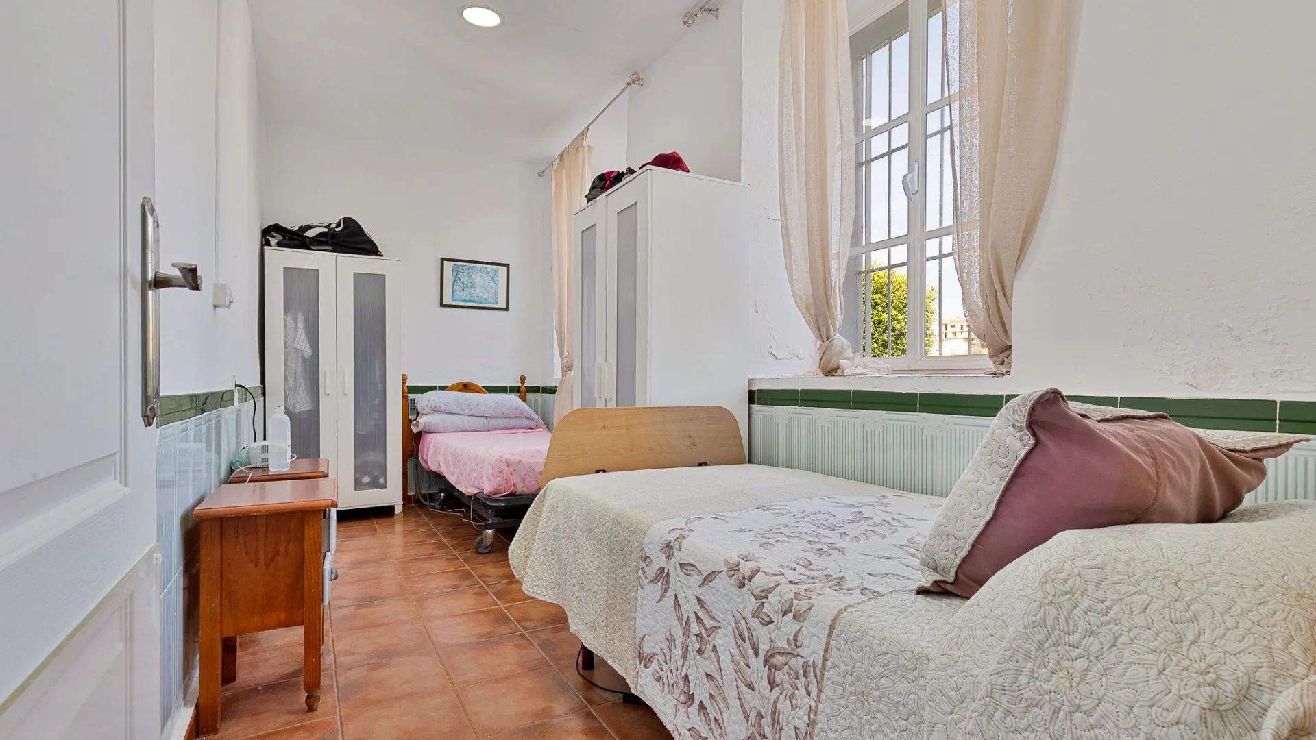 Puerto de la Torre unique building for sale