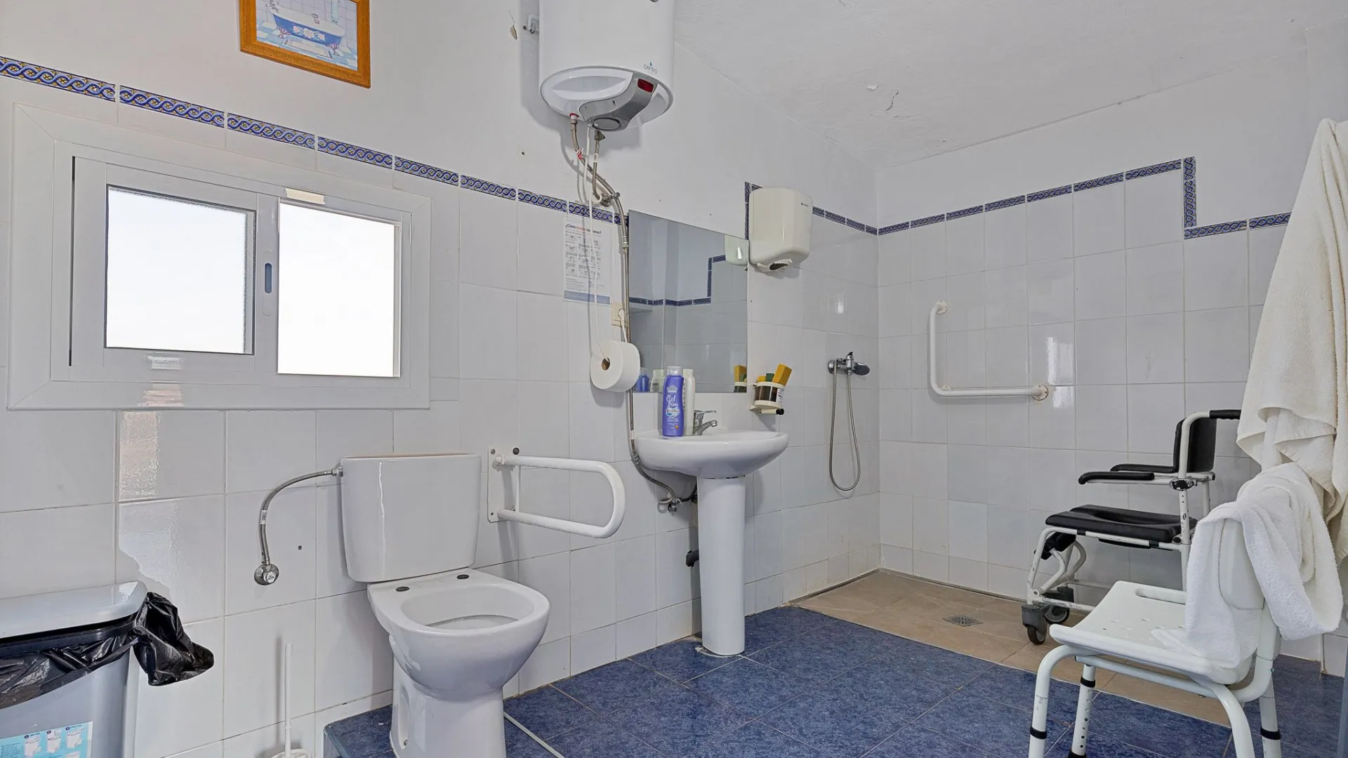 Puerto de la Torre unique building for sale