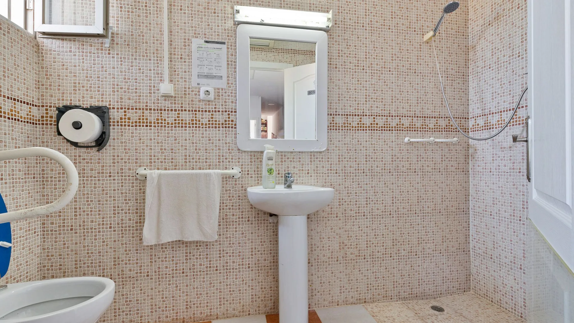 Puerto de la Torre unique building for sale