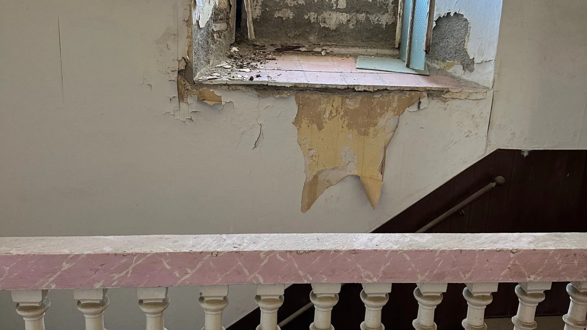 Unique building for sale in Velez Malaga