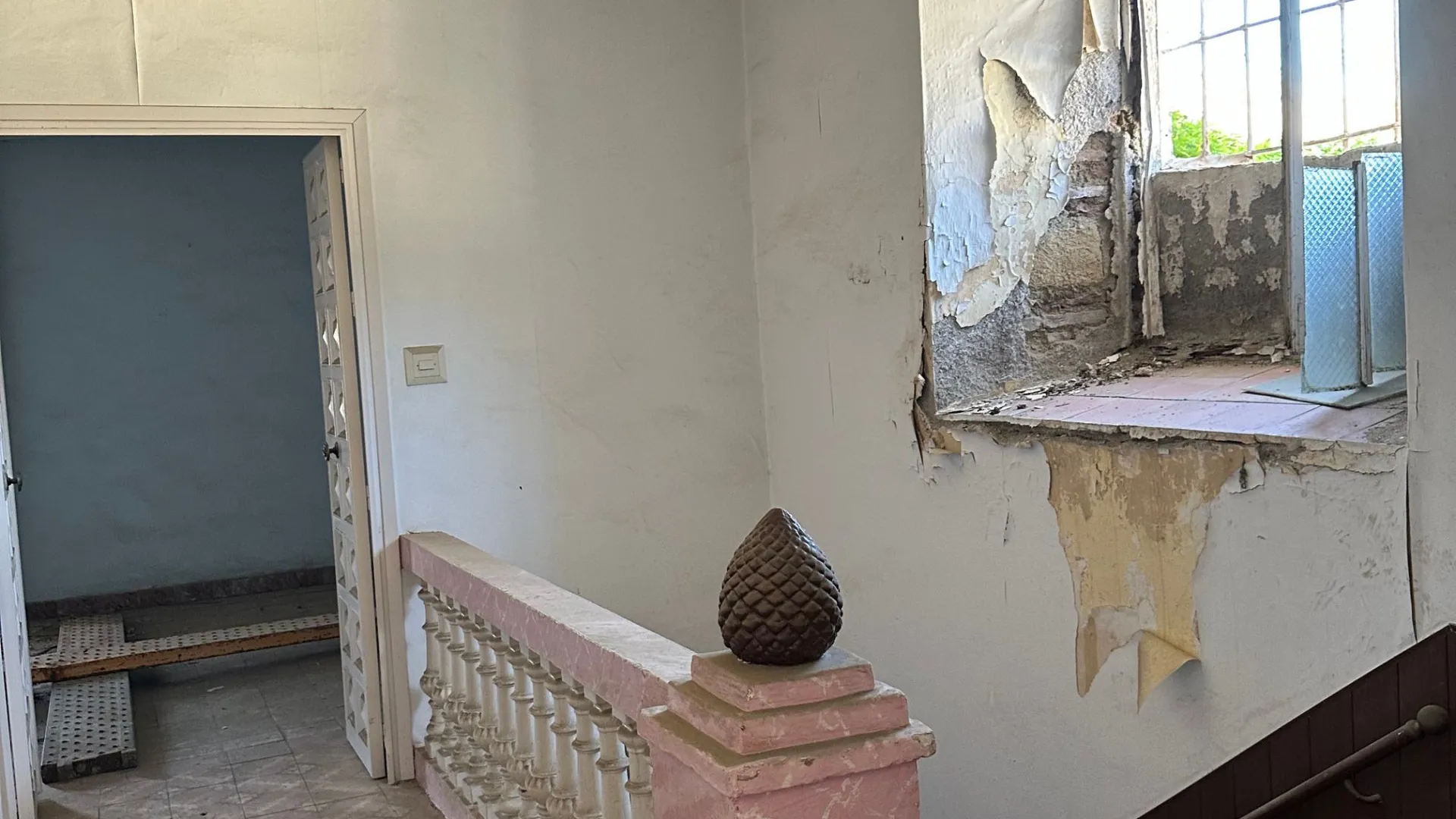 Unique building for sale in Velez Malaga