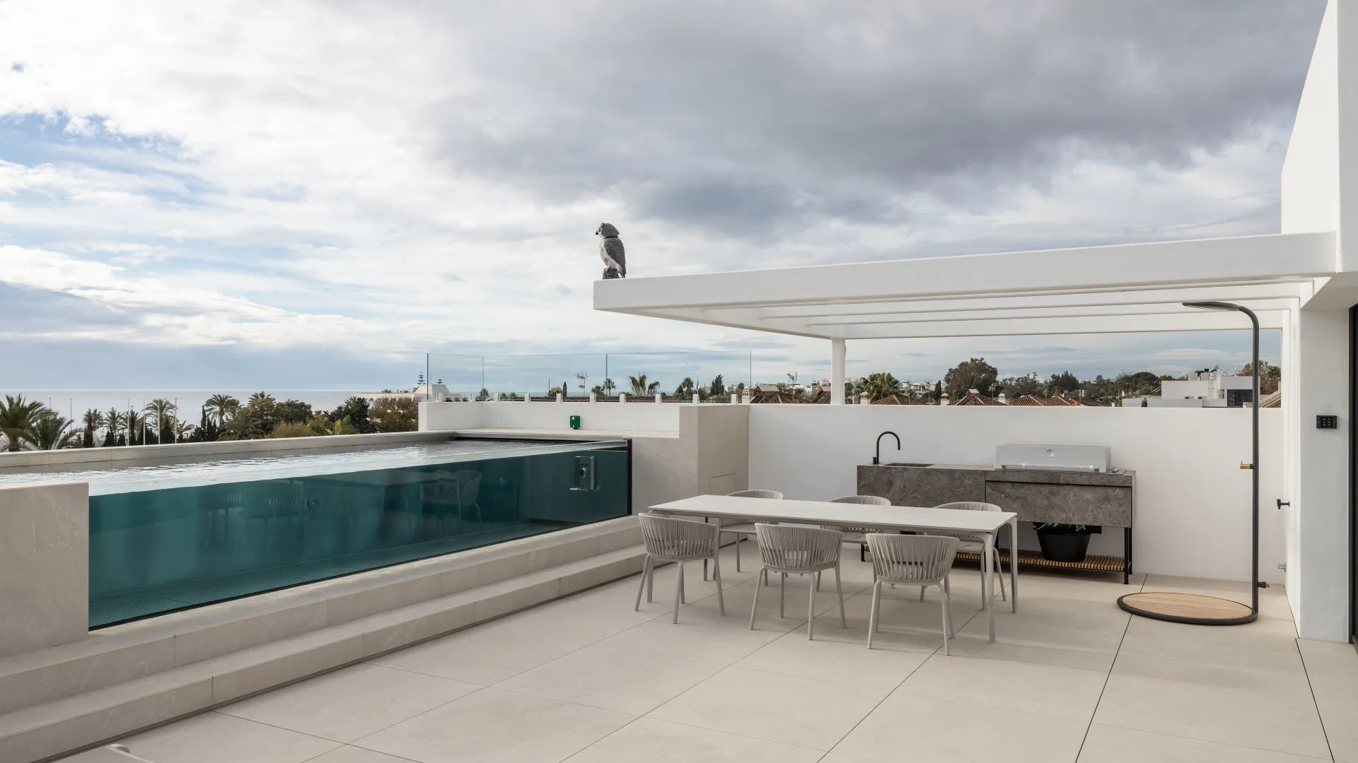 Se vende villa de 5 dormitorios en Marbella Golden Mile