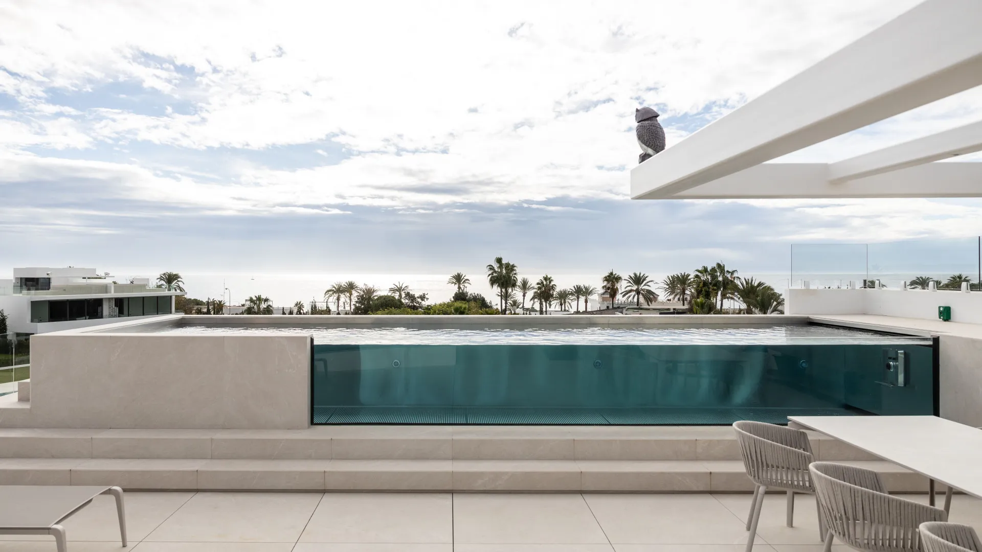 Se vende villa de 5 dormitorios en Marbella Golden Mile