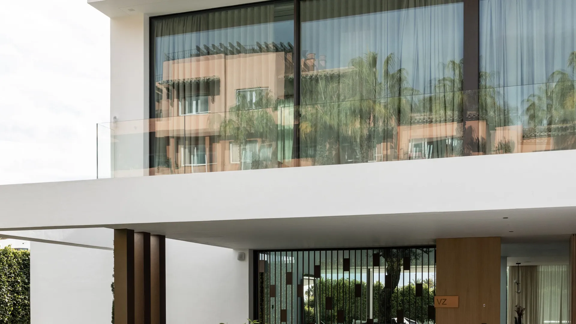 Se vende villa de 5 dormitorios en Marbella Golden Mile