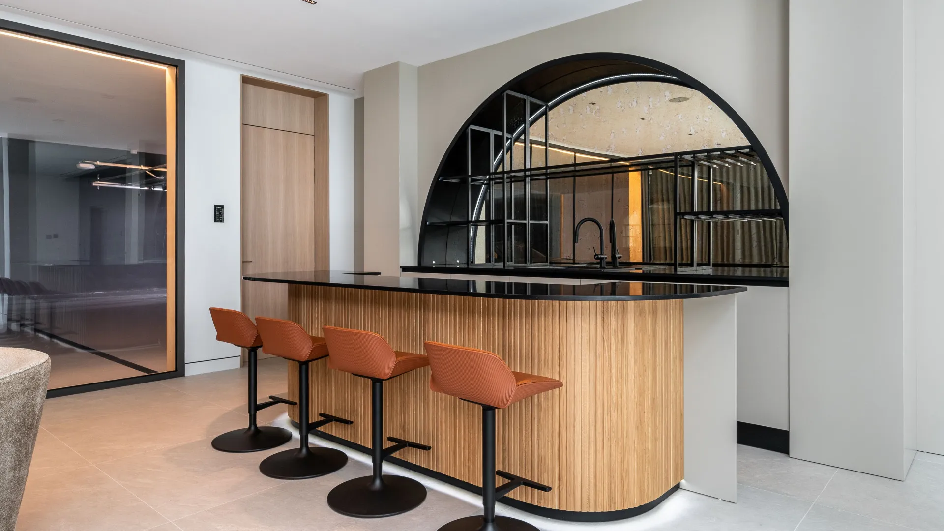 Villa con 5 dormitorios a la venta en Marbella Golden Mile