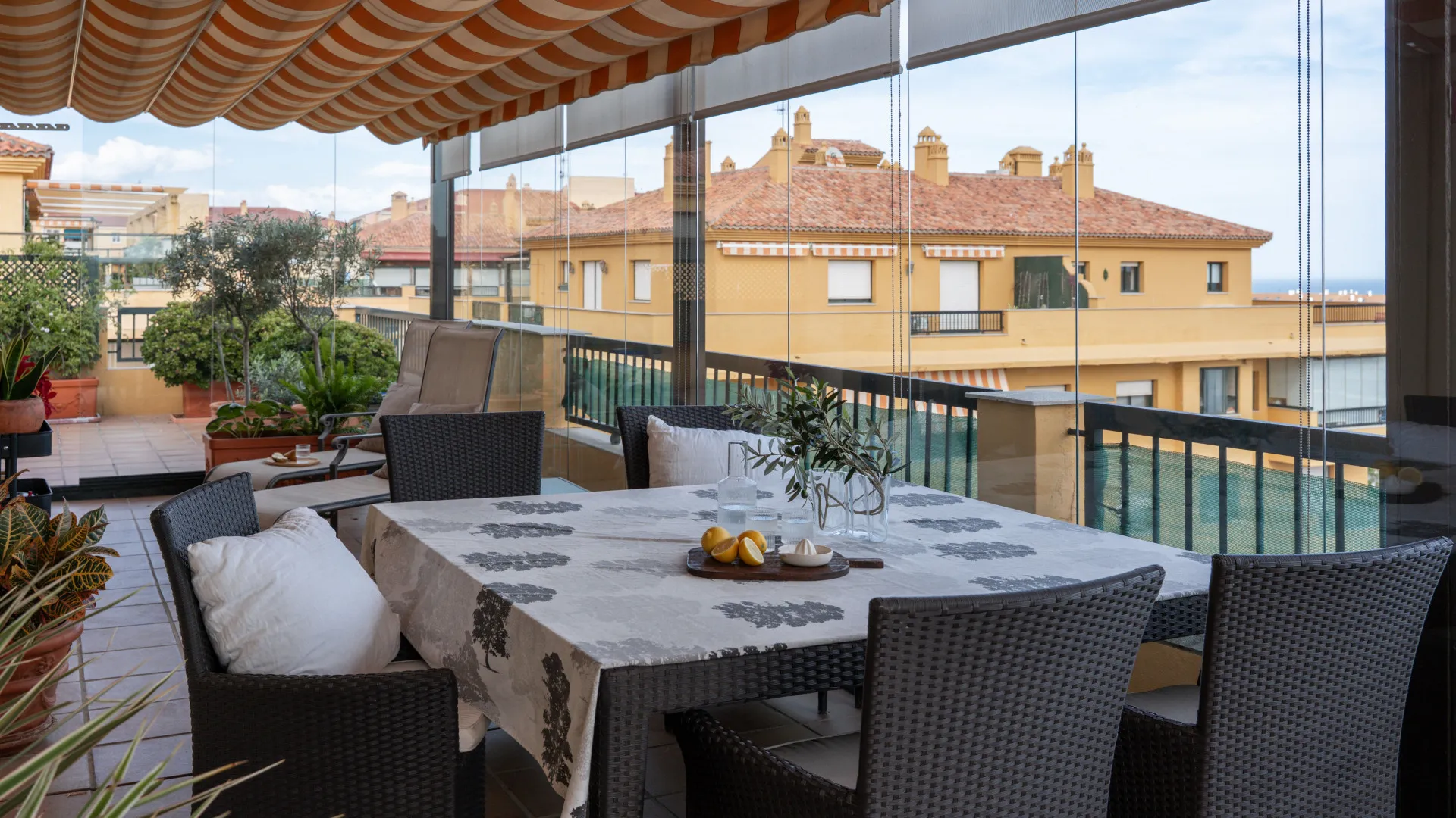 For sale Linda Vista Baja 4 bedrooms penthouse