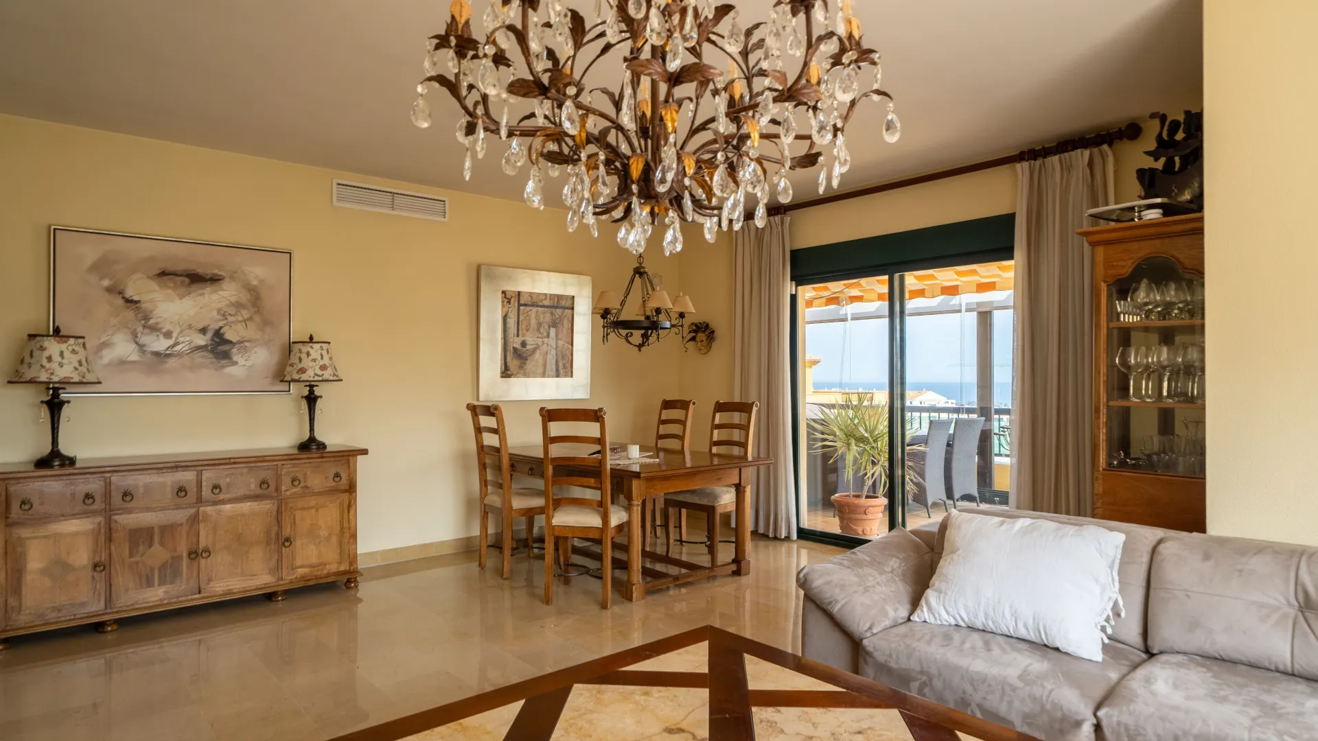 For sale Linda Vista Baja 4 bedrooms penthouse