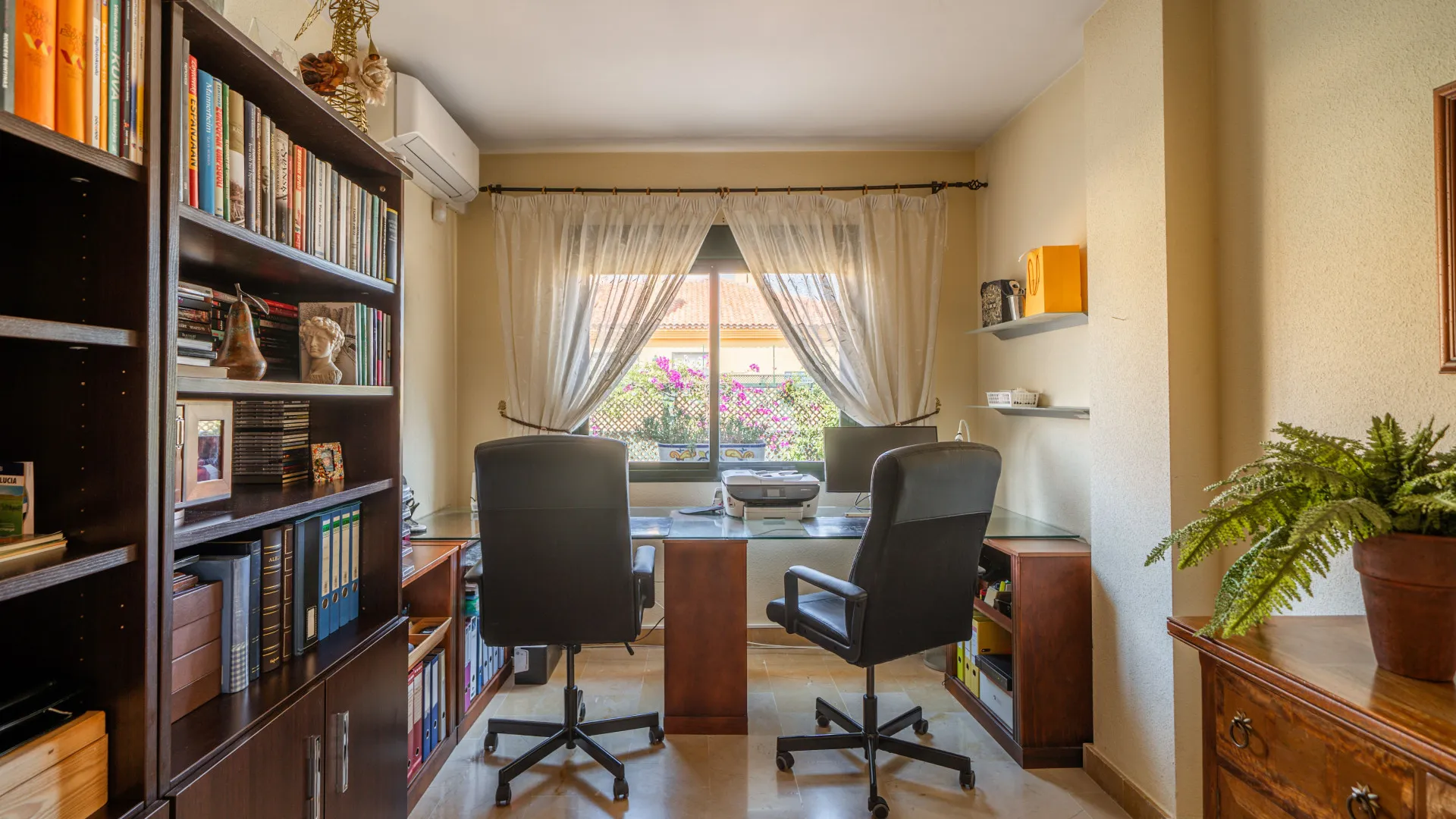 For sale Linda Vista Baja 4 bedrooms penthouse