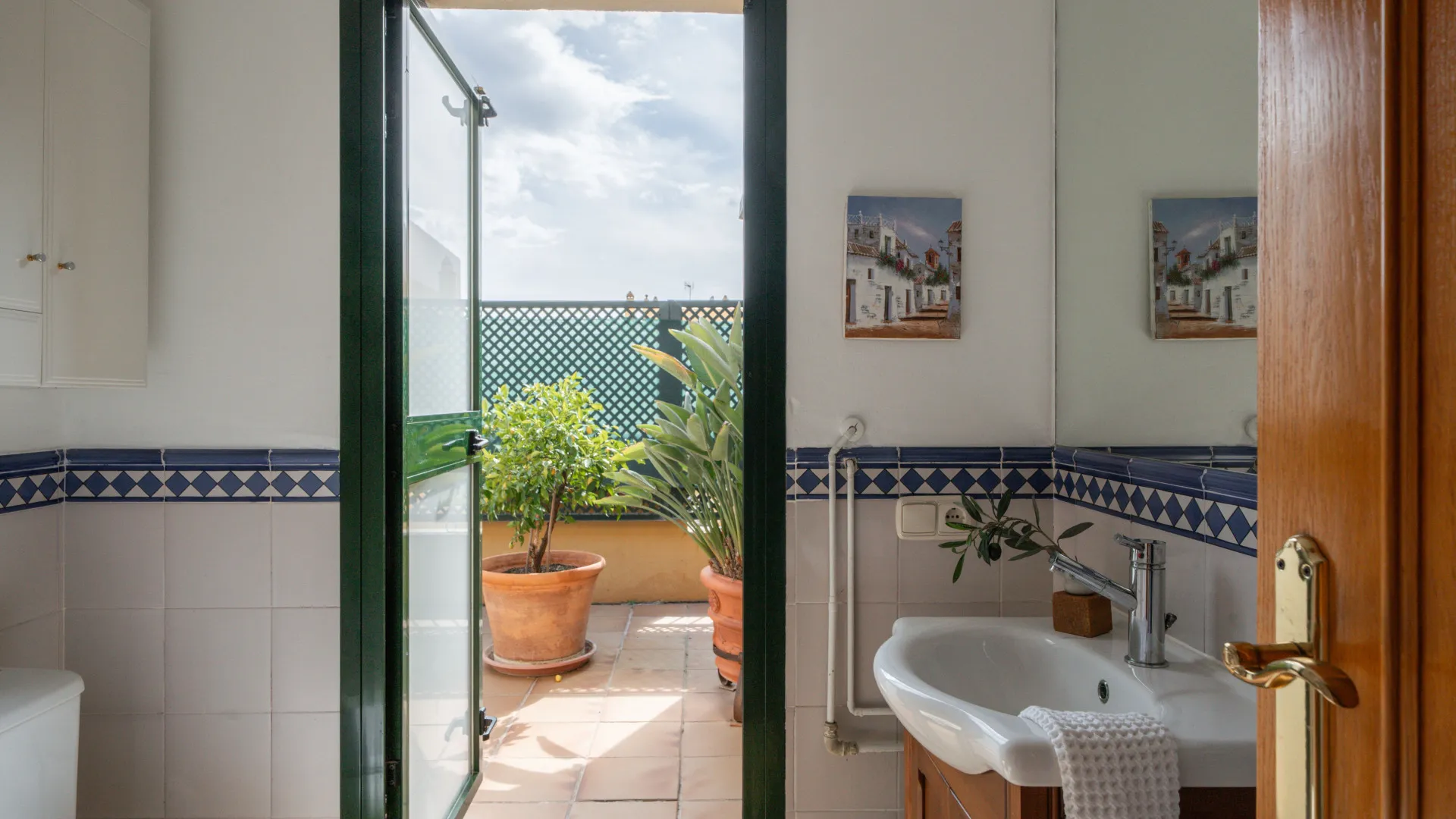 For sale Linda Vista Baja 4 bedrooms penthouse