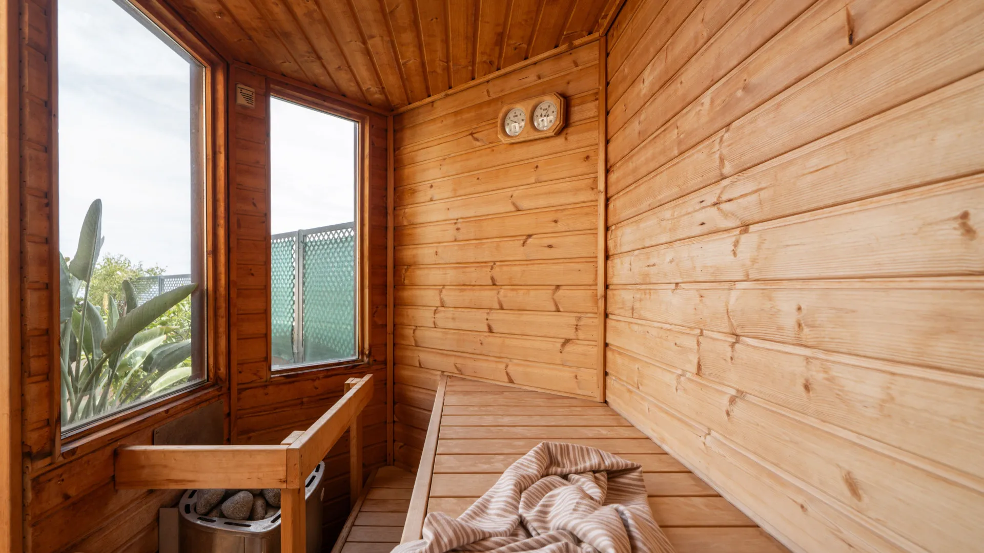 For sale Linda Vista Baja 4 bedrooms penthouse