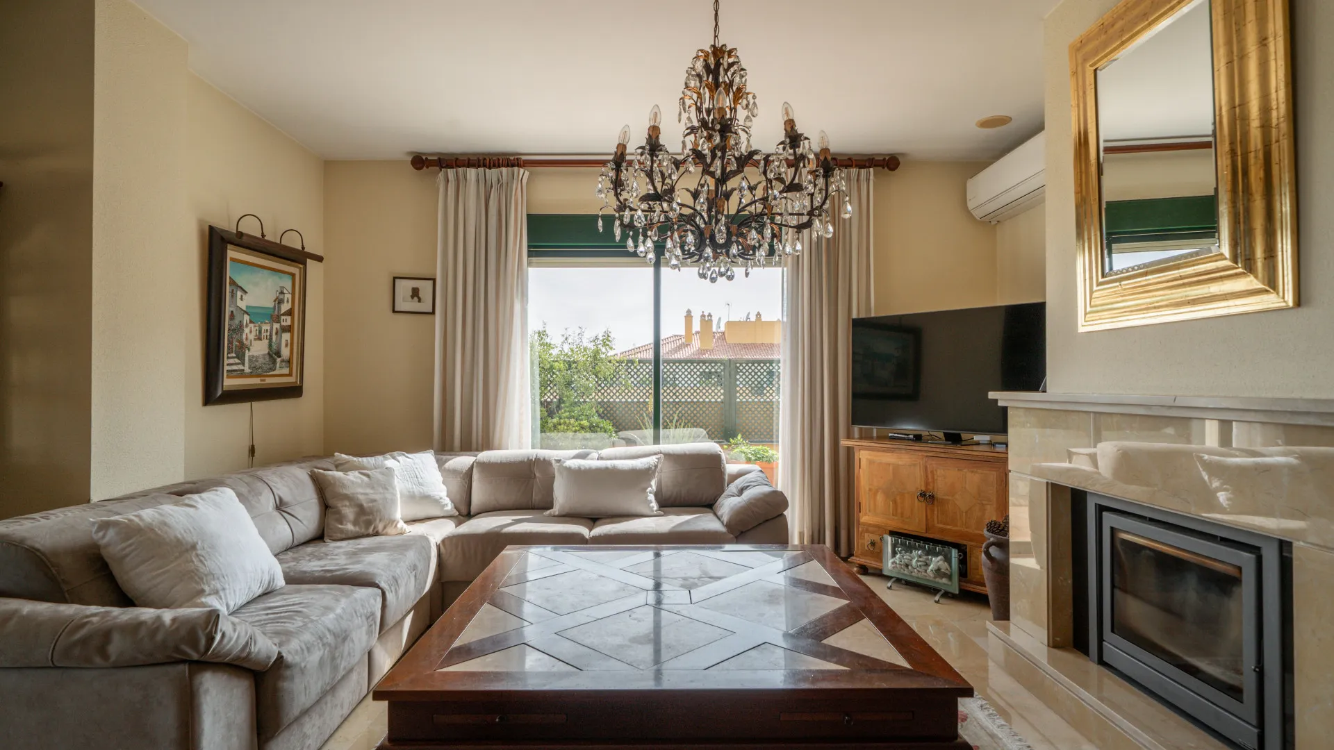 For sale Linda Vista Baja 4 bedrooms penthouse