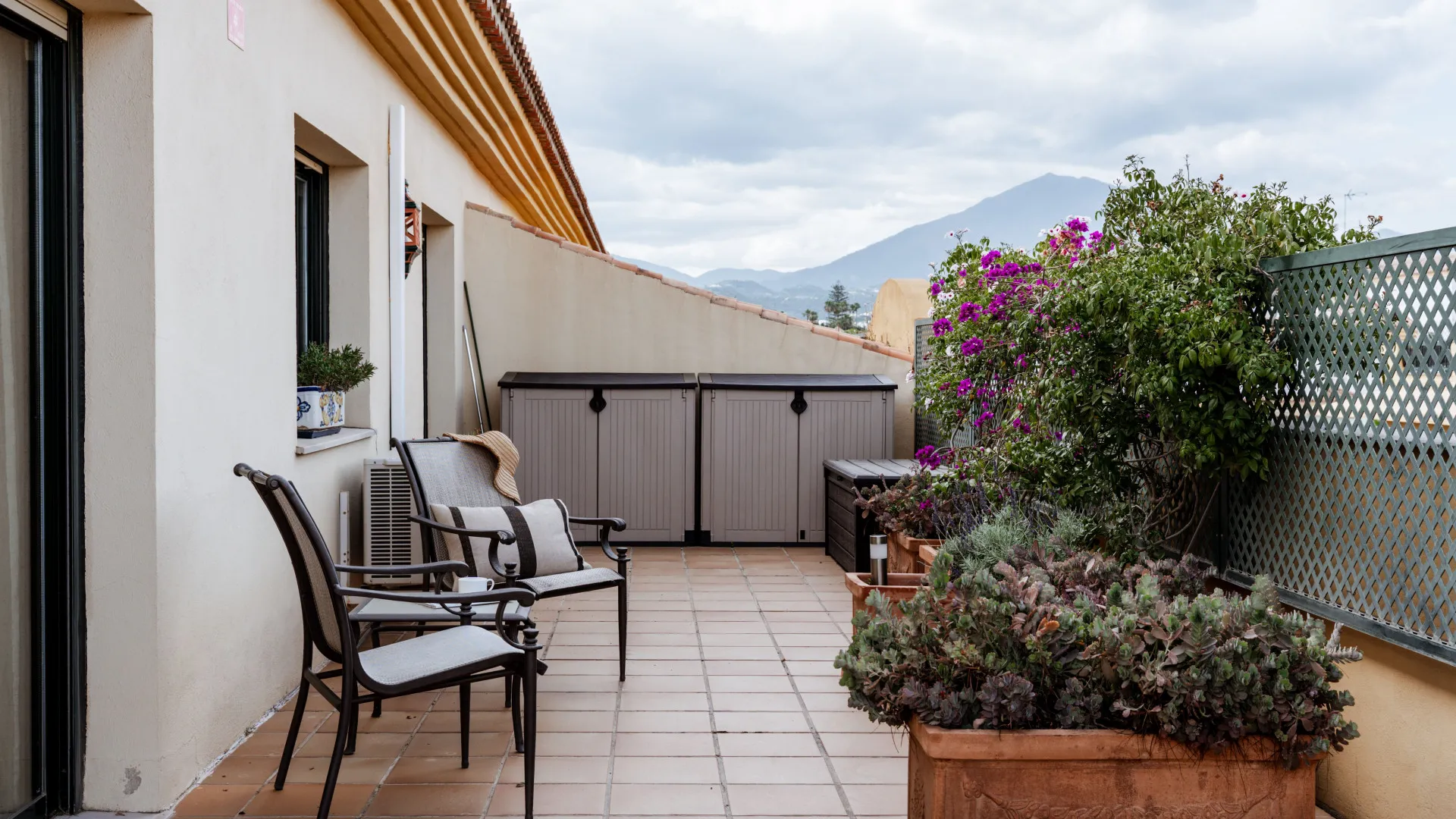 For sale Linda Vista Baja 4 bedrooms penthouse