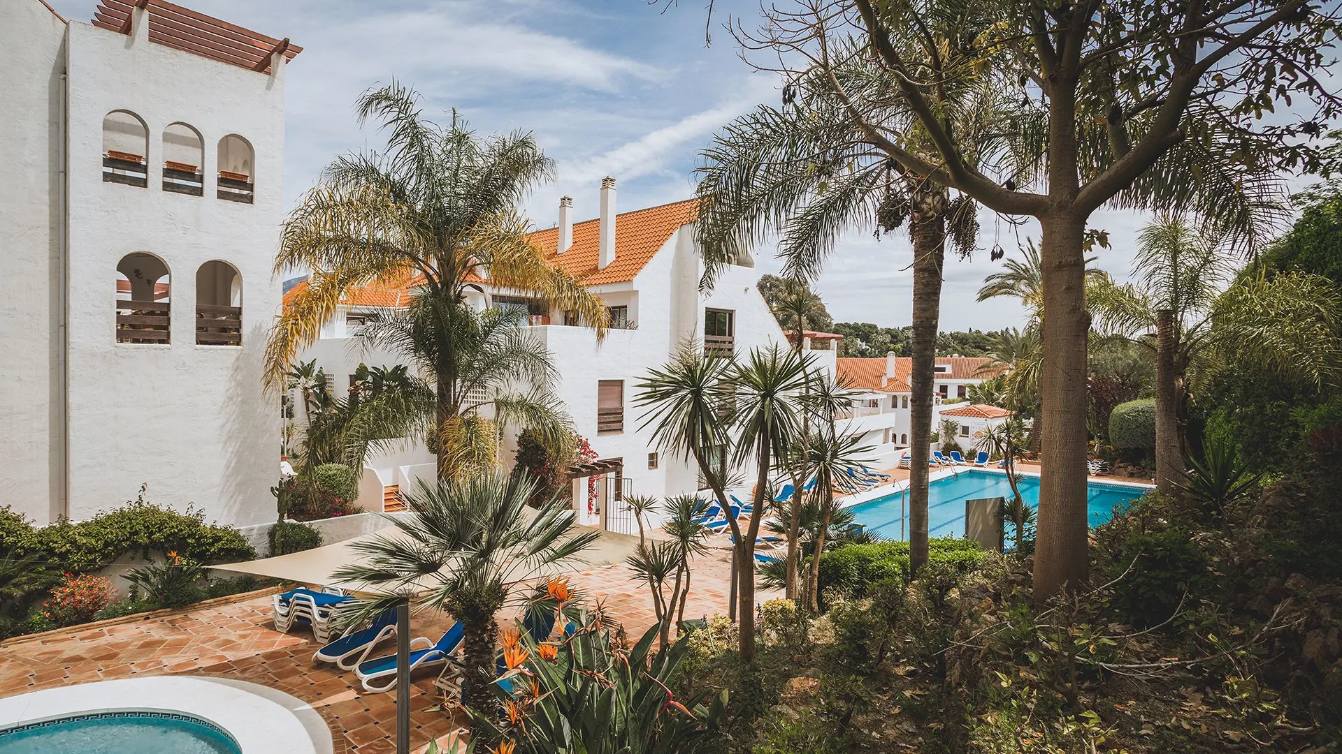 Nueva Andalucia, apartamento de 2 dormitorios a la venta