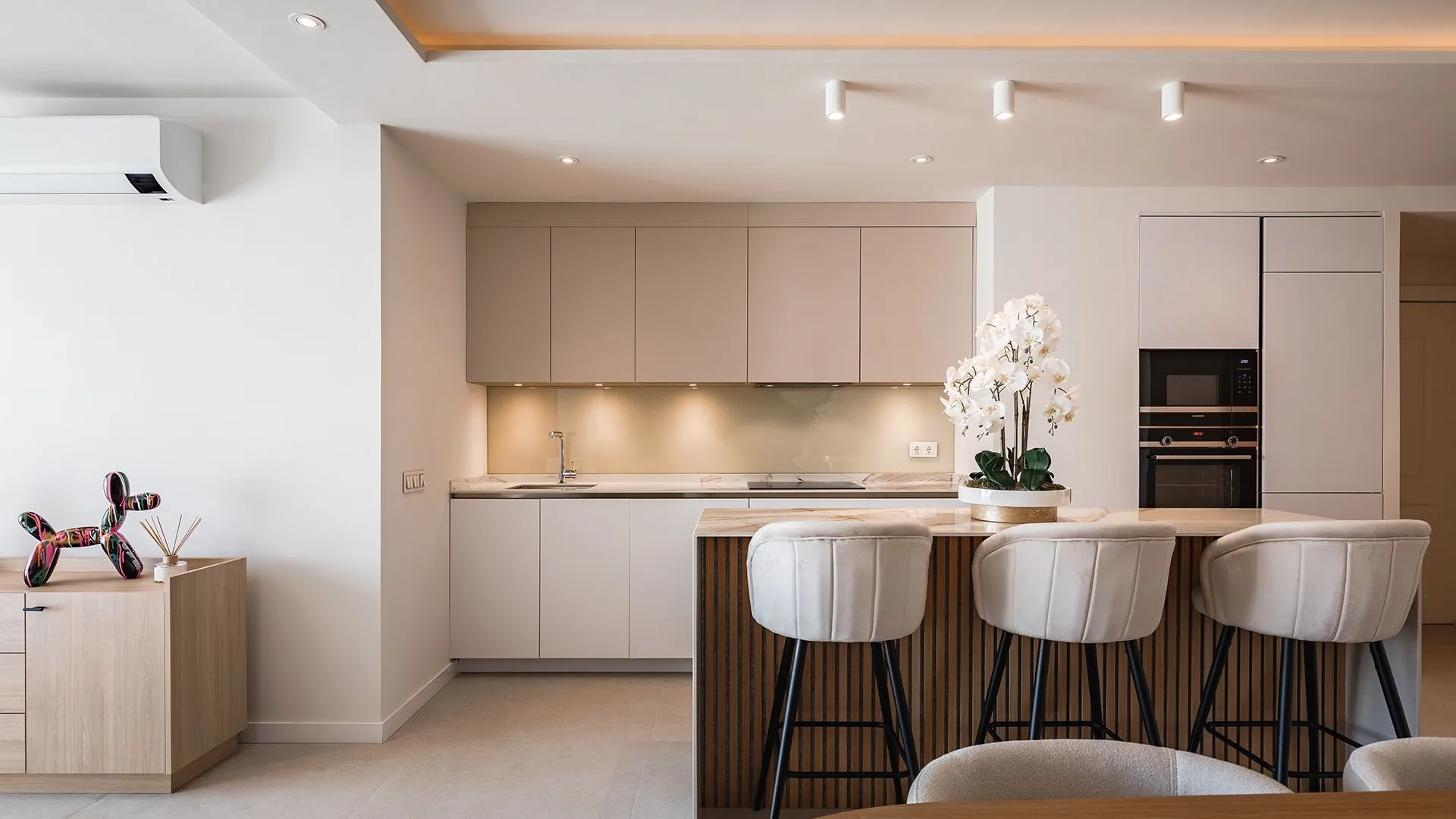 Nueva Andalucia, apartamento de 2 dormitorios a la venta