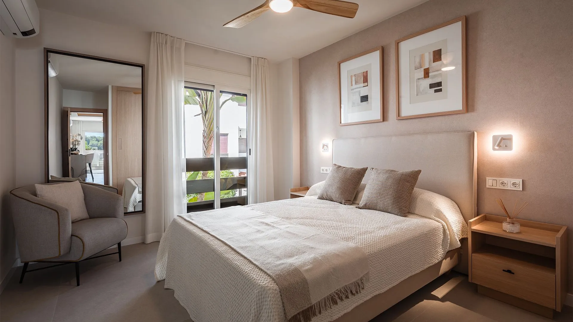 Nueva Andalucia, apartamento de 2 dormitorios a la venta